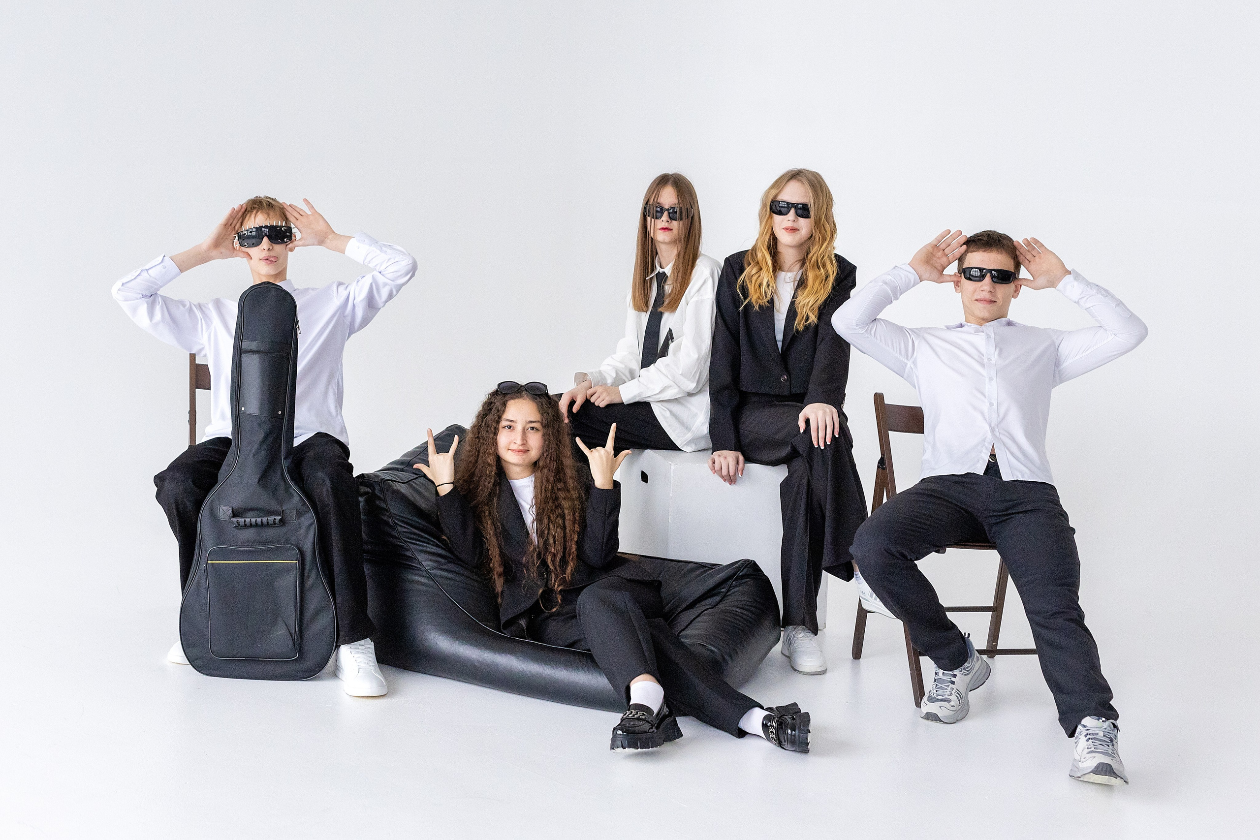 69 Школа, 9 класс. Стильный выпускной альбом Владивосток фотограф Вероника Мигачева