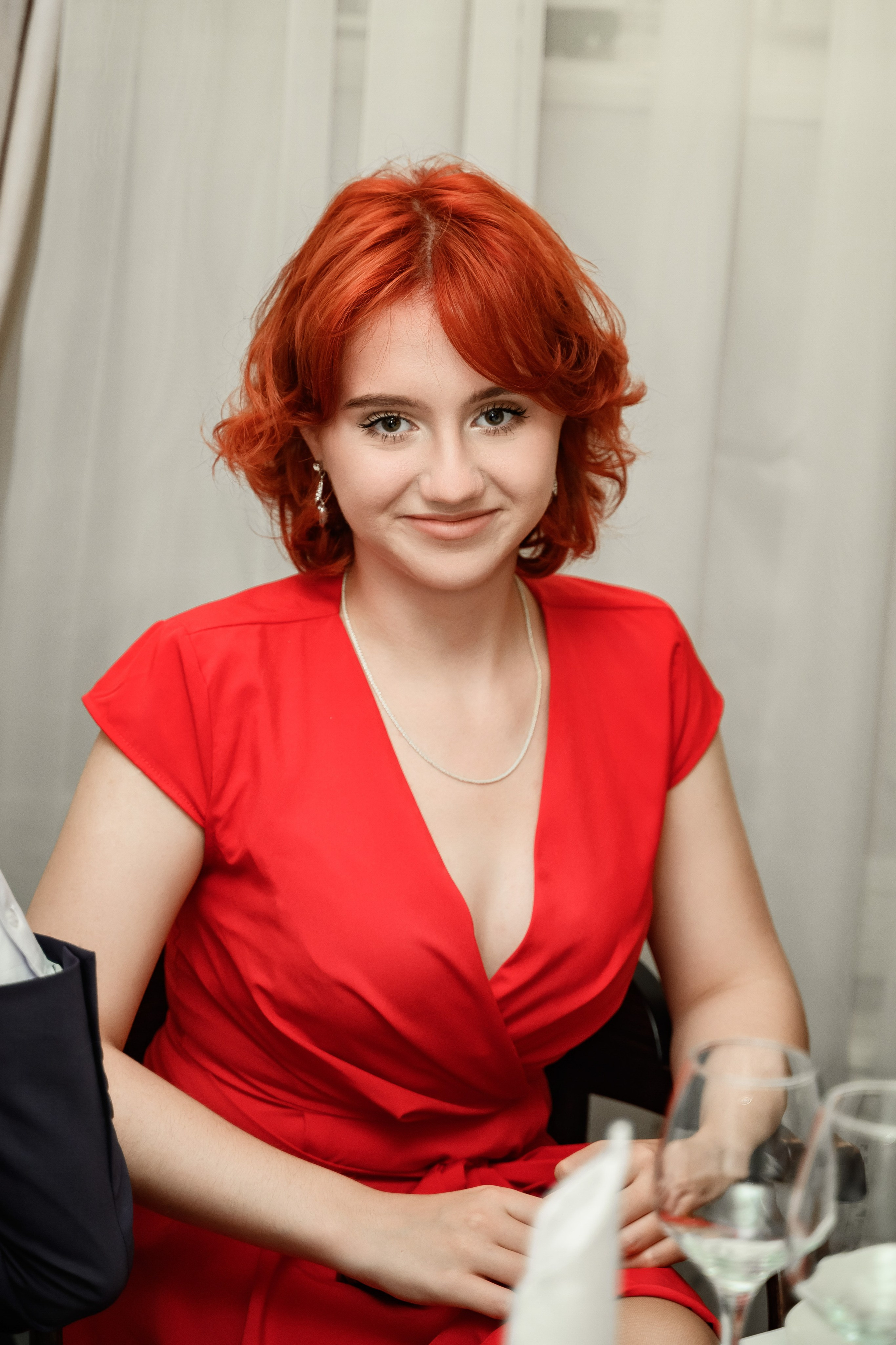 Фотосъёмка выпускного в ресторане на Фонтанке в СПб.