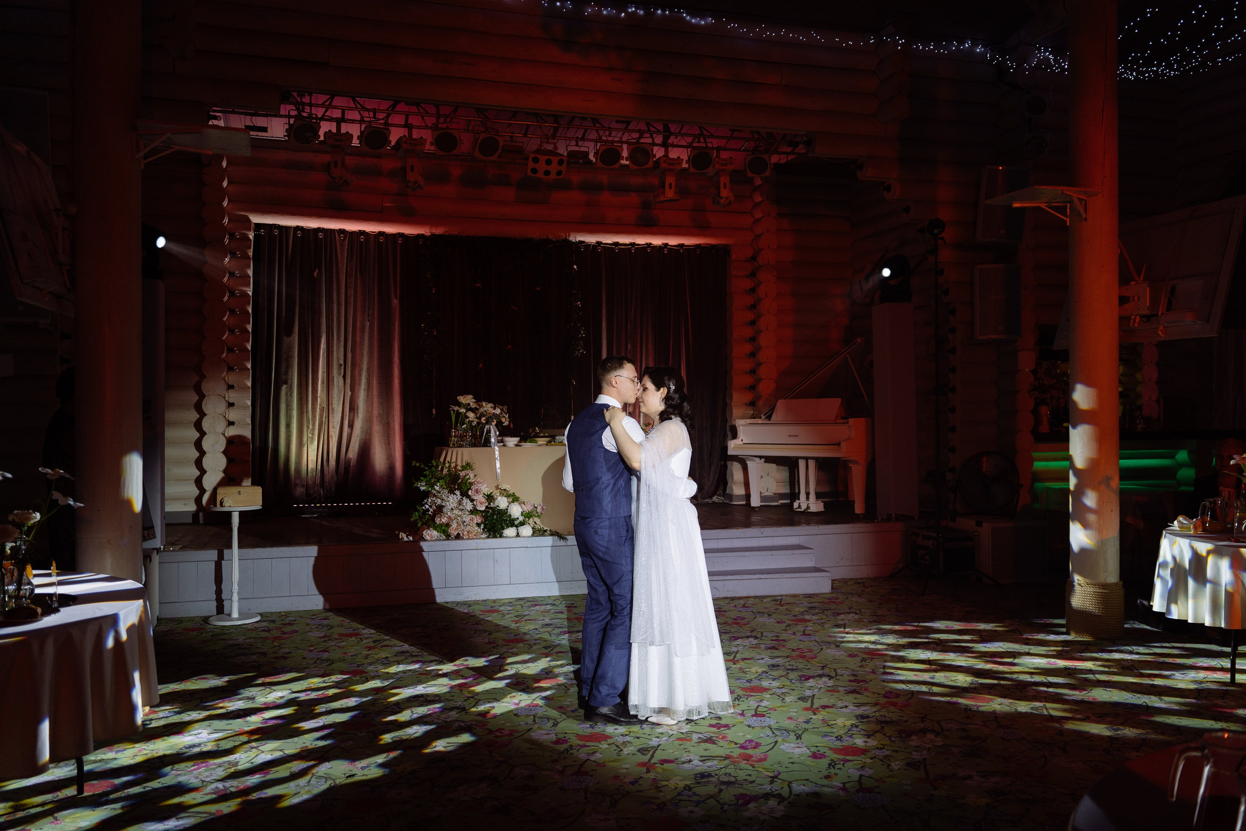 Свадьба Валентина и Дарьи в загородном клубе «Ближняя дача»