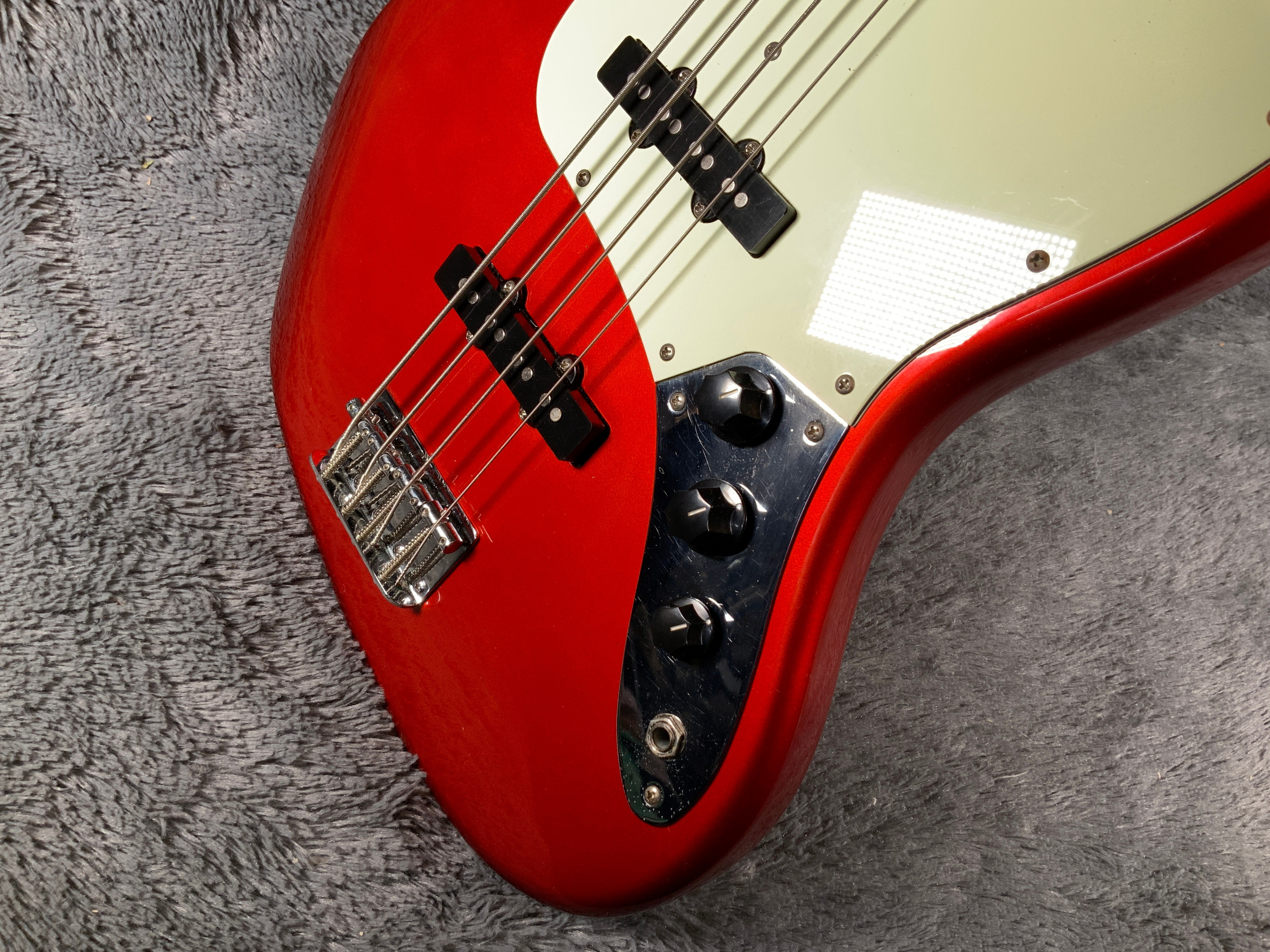 Fernandes Jazz Bass RJB-380 CAR. Гитары