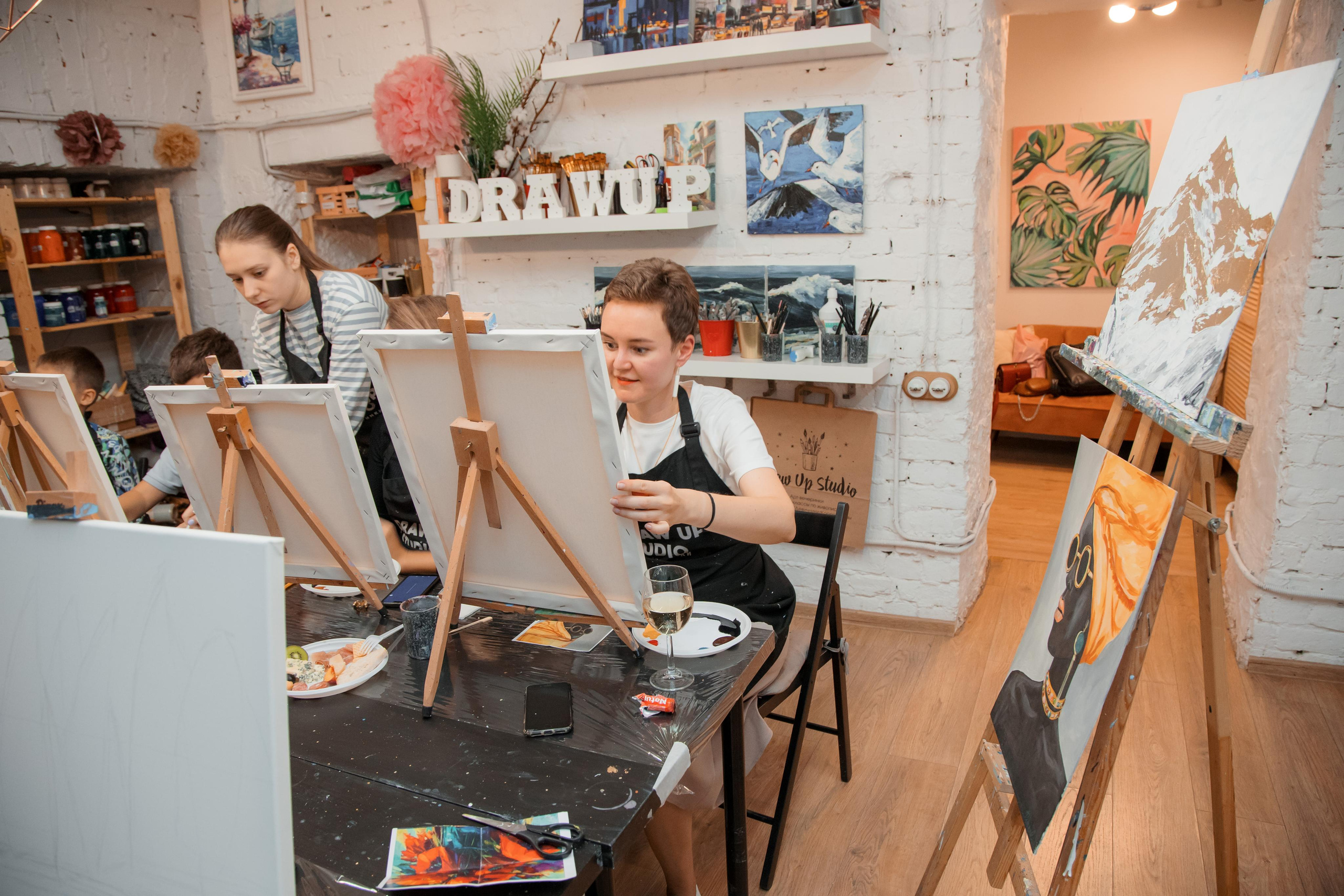 Мастер-класс по рисованию Draw-Up Studio. Свадебный и репортажный фотограф (Москва, Королев и другие)