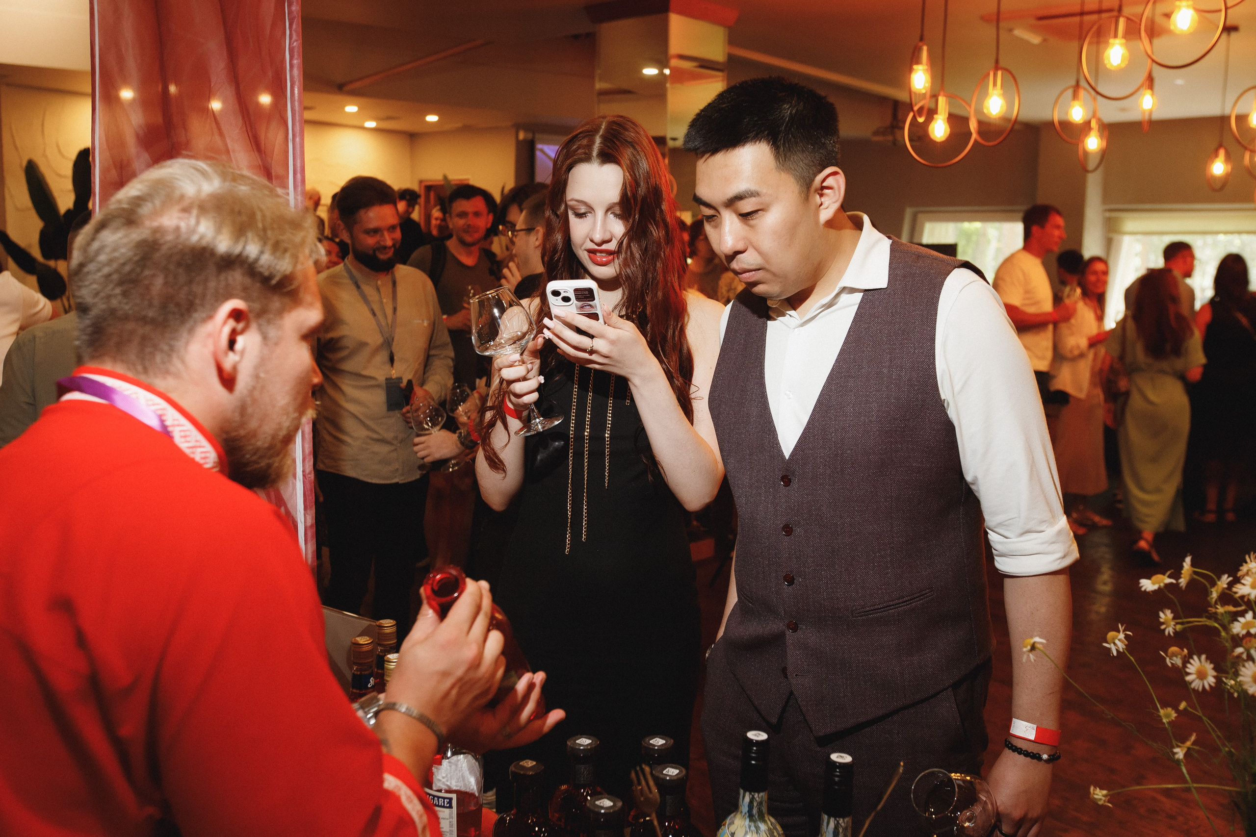 ФЕСТИВАЛЬ РОССИЙСКОГО ВИНА. СВОИ. ФОТООТЧЕТЫ-СОБЫТИЯ-МЕСТА