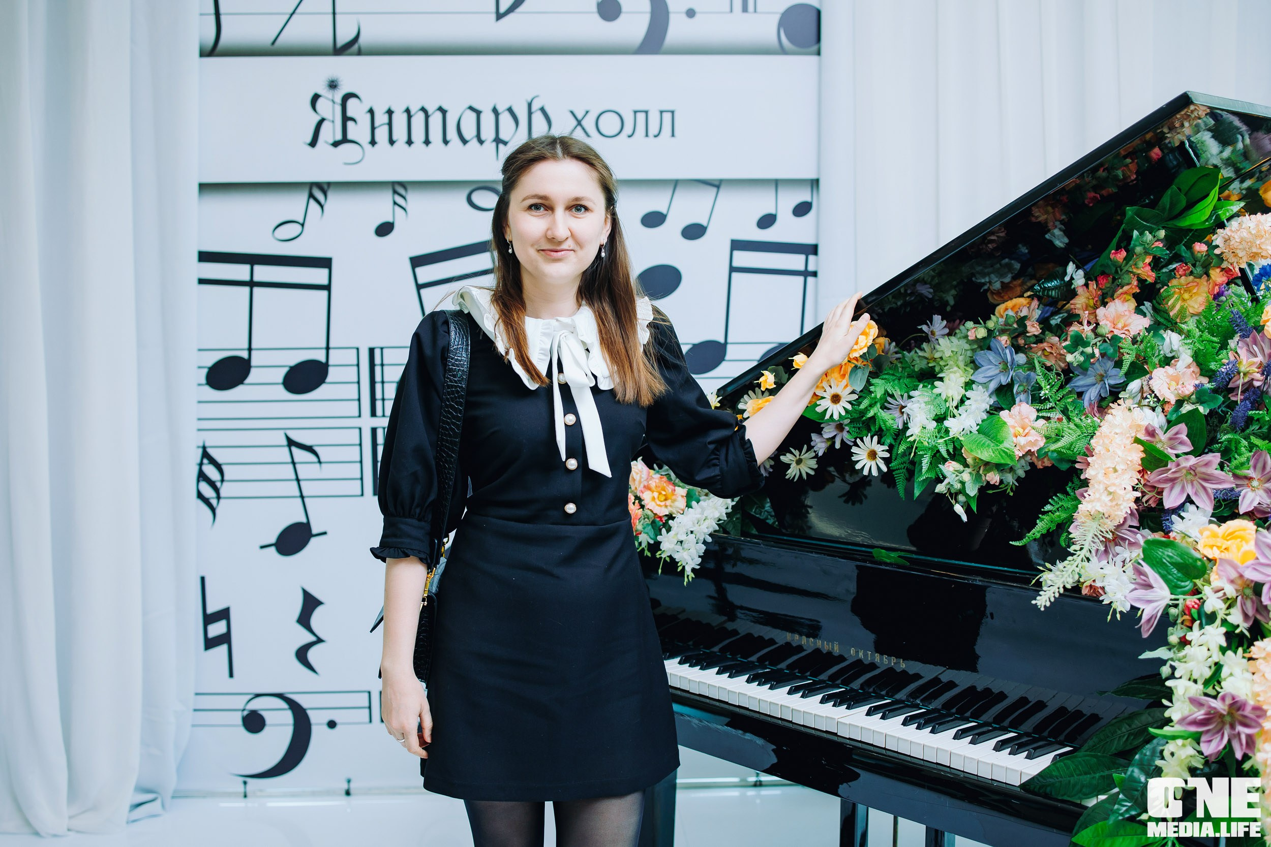 Концерт 8 марта в Янтарь холл. One Media Life: фоторепортажи, фотоотчеты с мероприятий и заведений