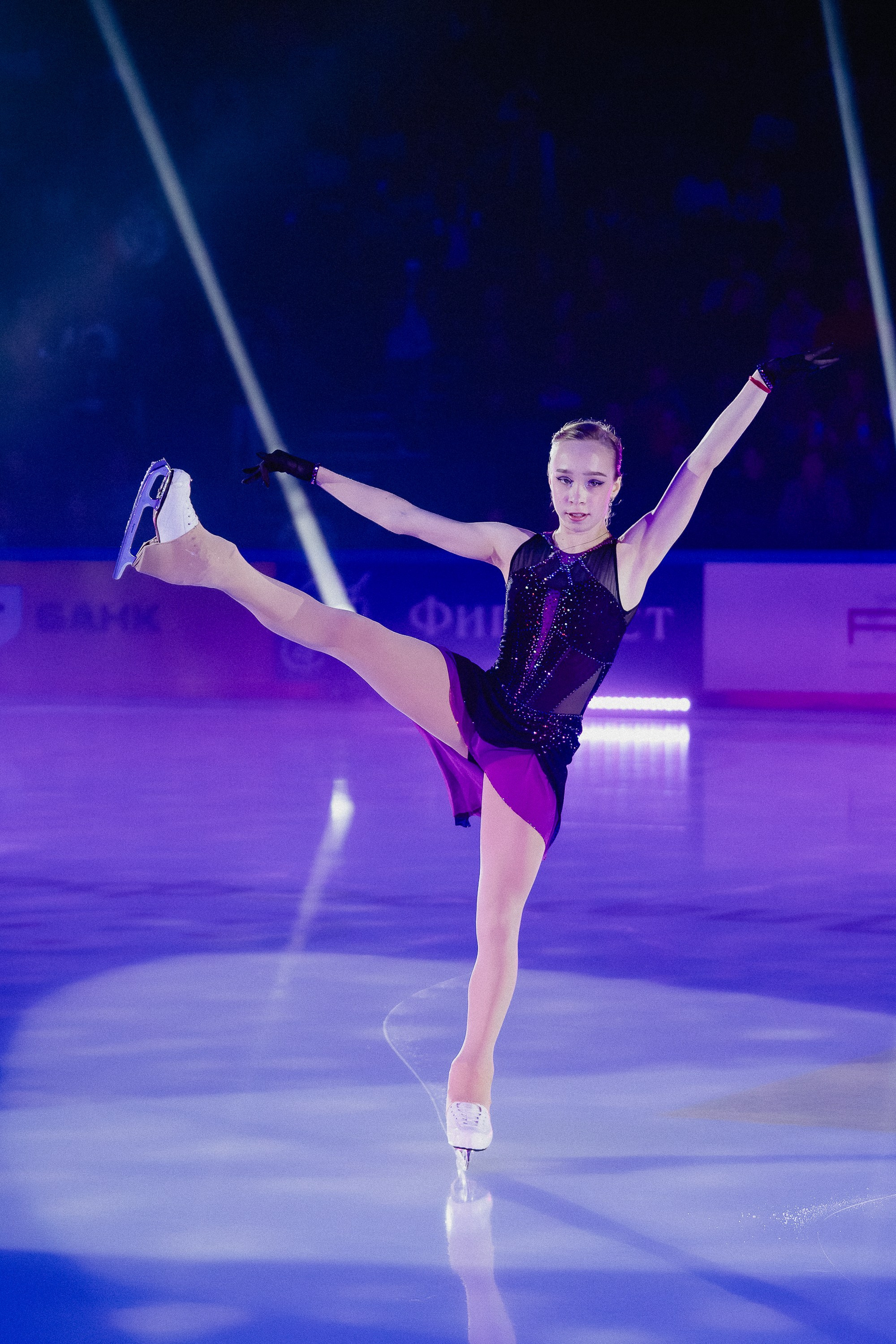 Шоу Этери Тутберидзе в Новосибирске. Воробьева Ксения — Спортивный и танцевальный фотограф Новосибирск