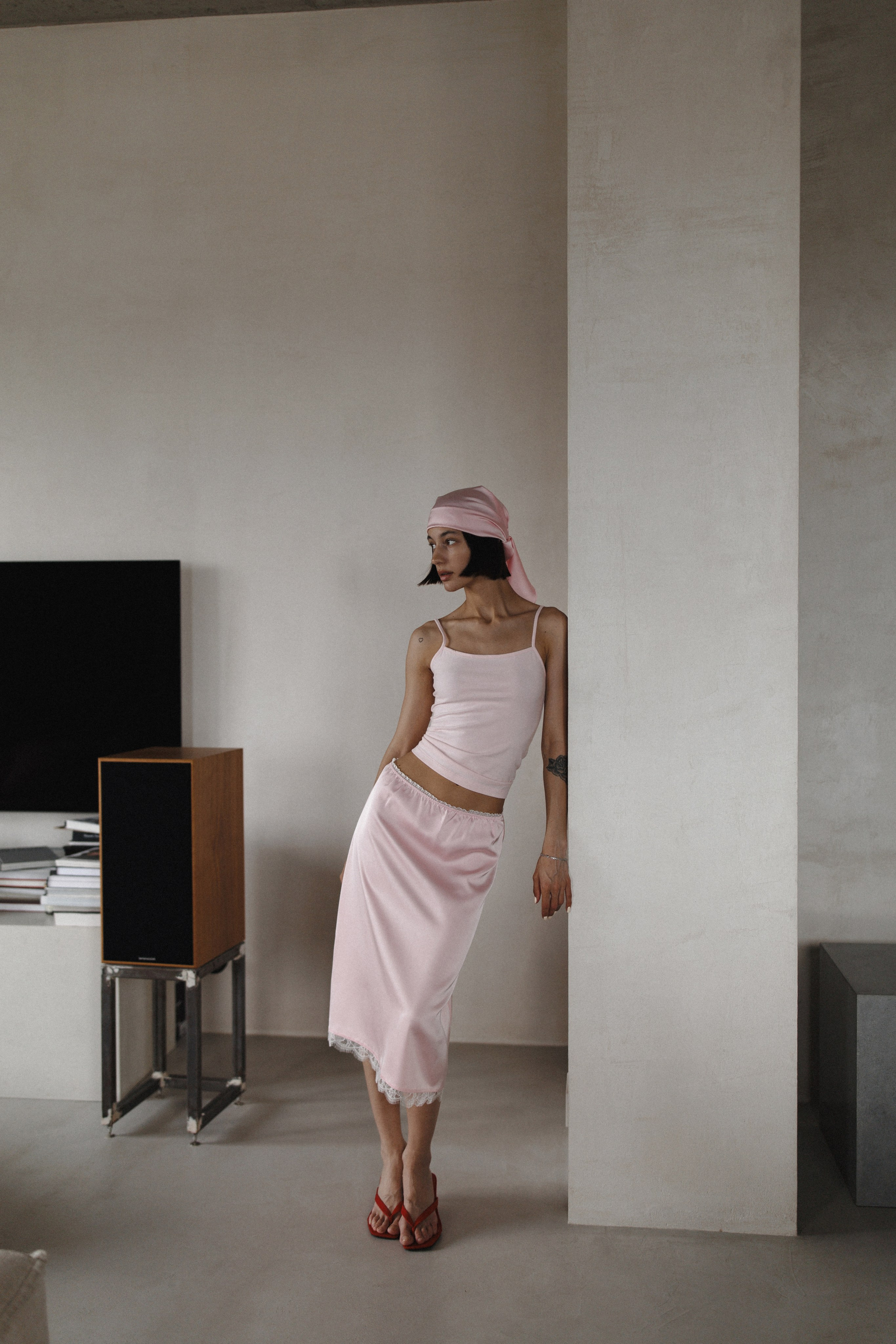 NEW FIELD NOTES. COMMON MUSE