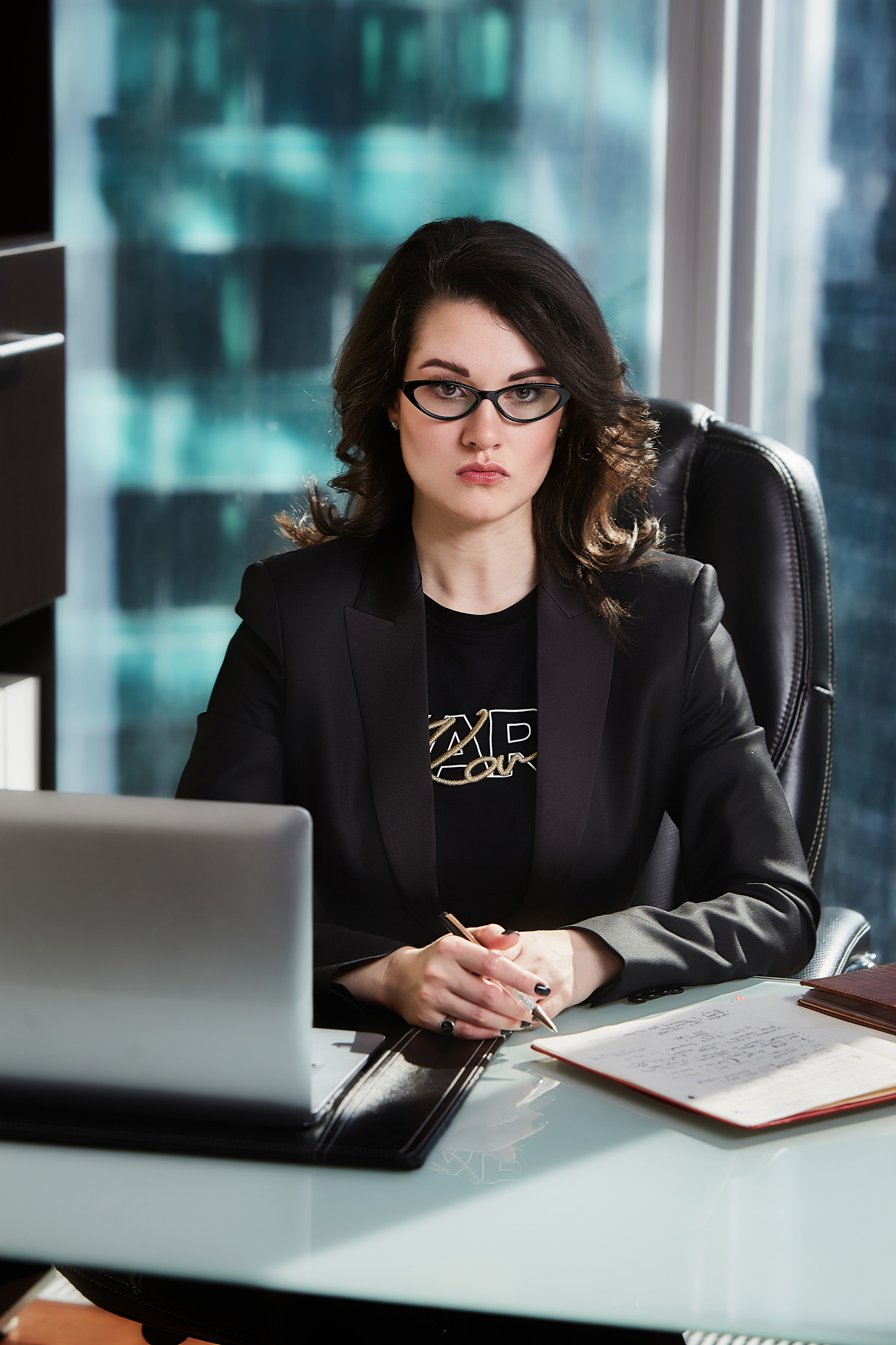 Бизнес-портреты — фотосессия в деловом стиле в «Миллион Портретов»