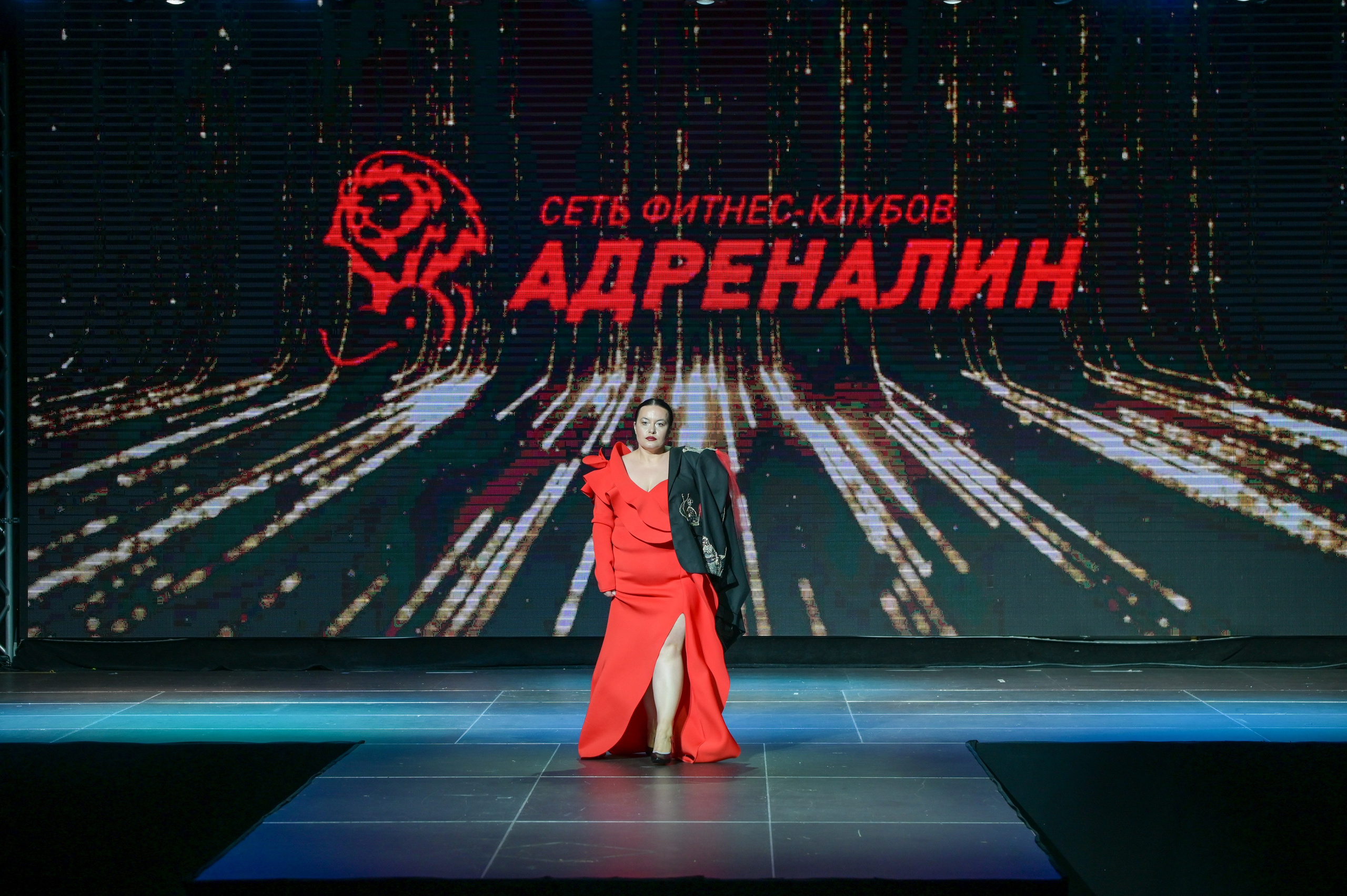 Fashion Show Photos. Фотоуслуги, услуги фотографа, фотографирование важных событий