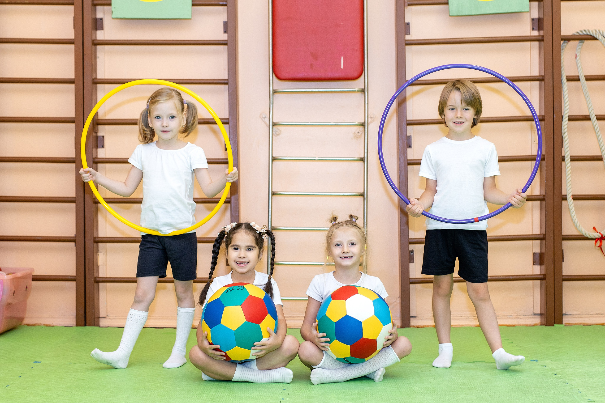 Детский сад 39 «Дельфинёнок», группа «Воробышки». Стильный выпускной альбом Владивосток фотограф Вероника Мигачева