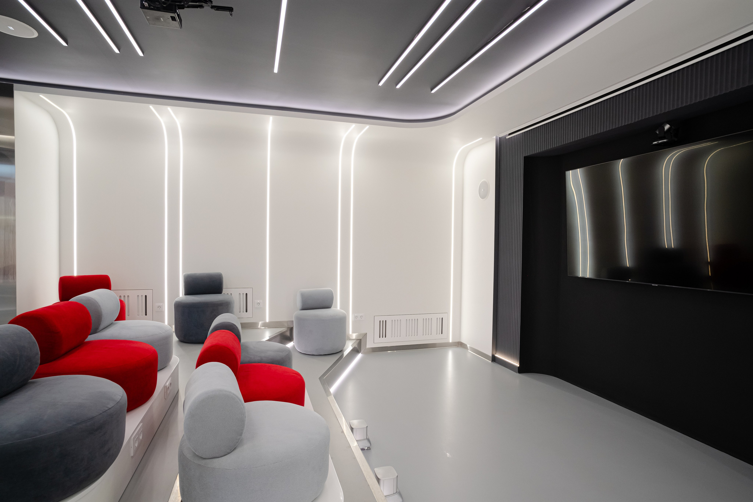 Реализованный проект Лаборатории Бетонов. Дизайнер интерьера вашего дома мечты