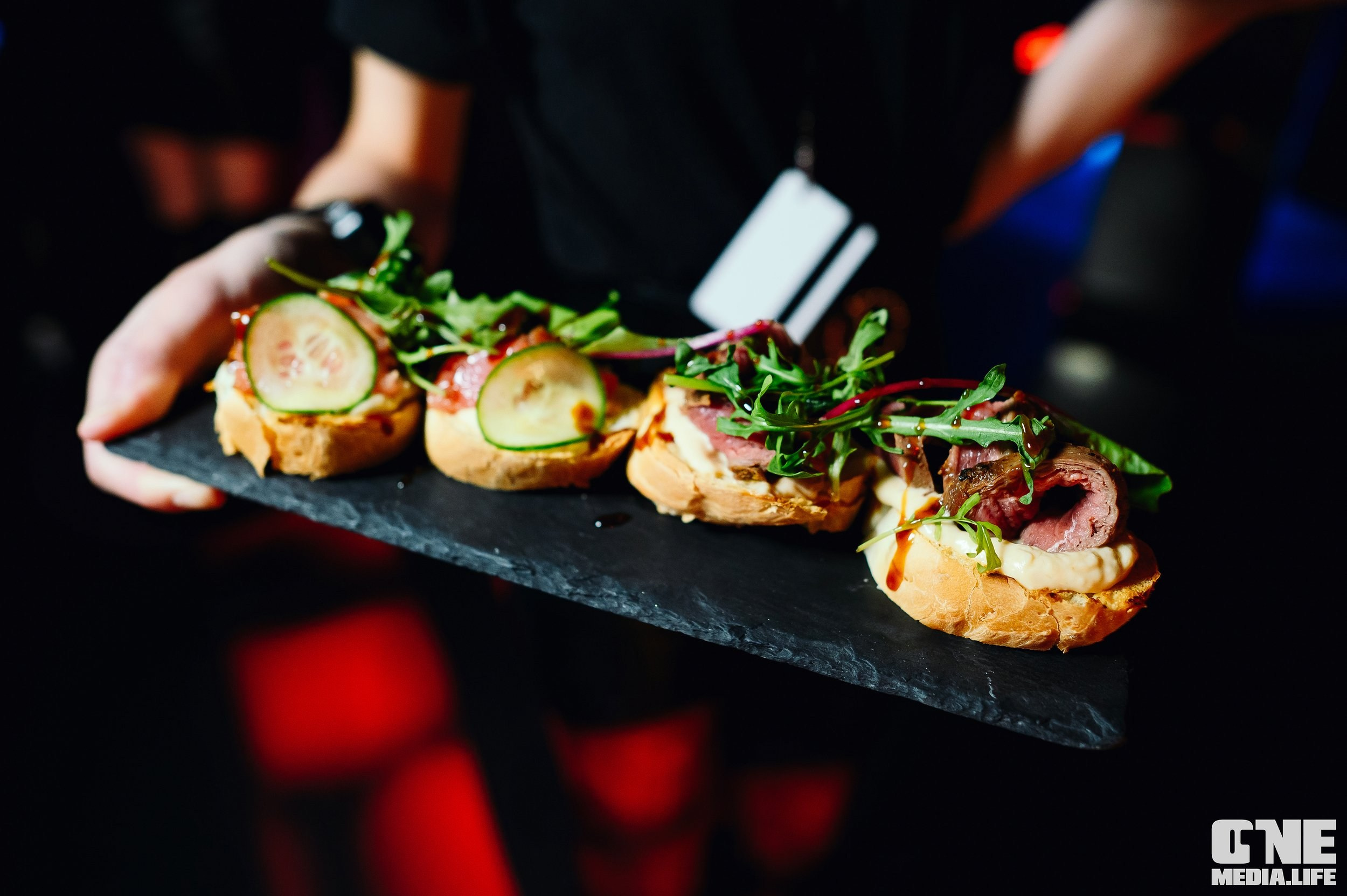 Фоторепортаж из караоке-клуба Эйфория. One Media Life: фоторепортажи, фотоотчеты с мероприятий и заведений