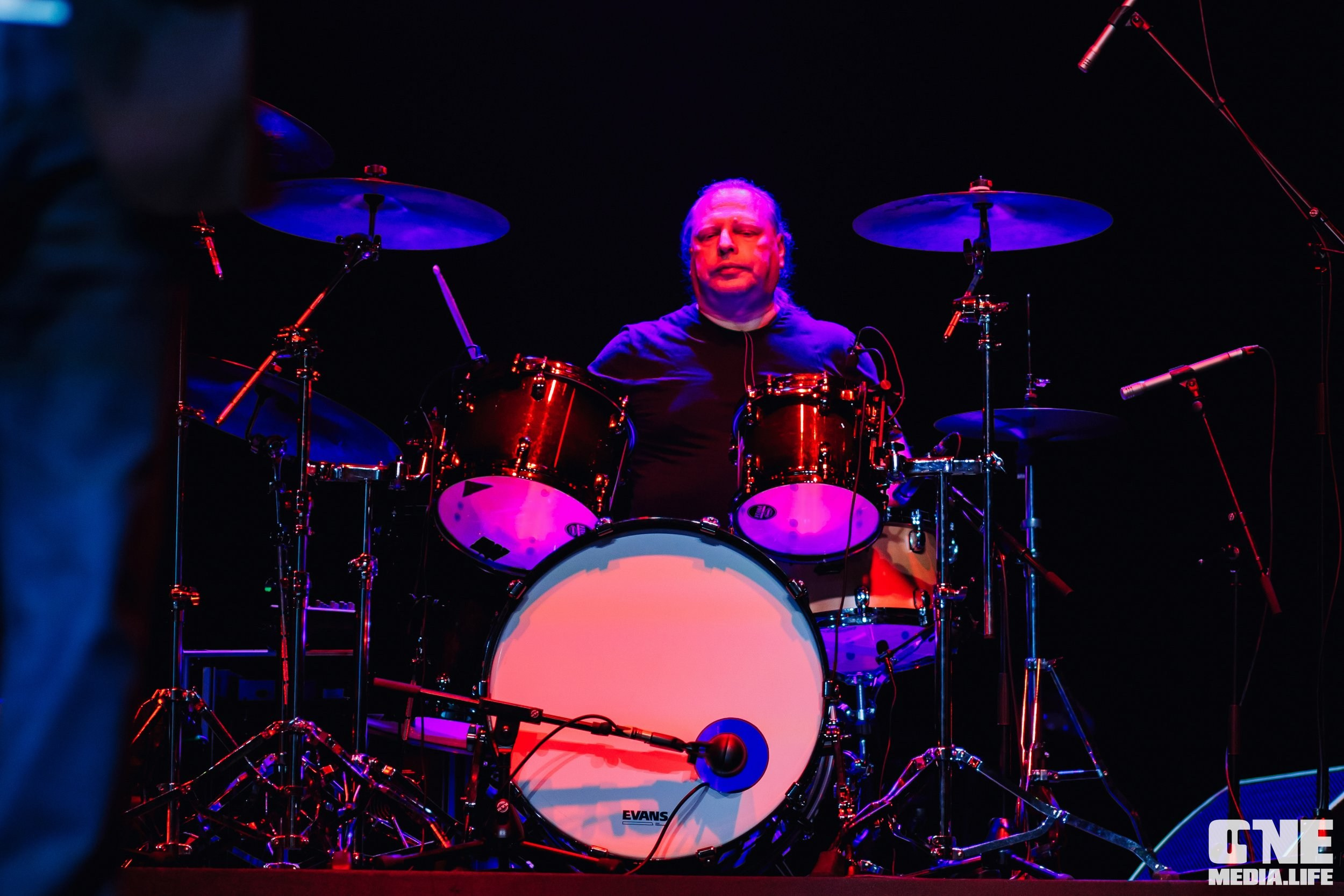 Фоторепортаж из театра эстрады Янтарь-холл. One Media Life: фоторепортажи, фотоотчеты с мероприятий и заведений