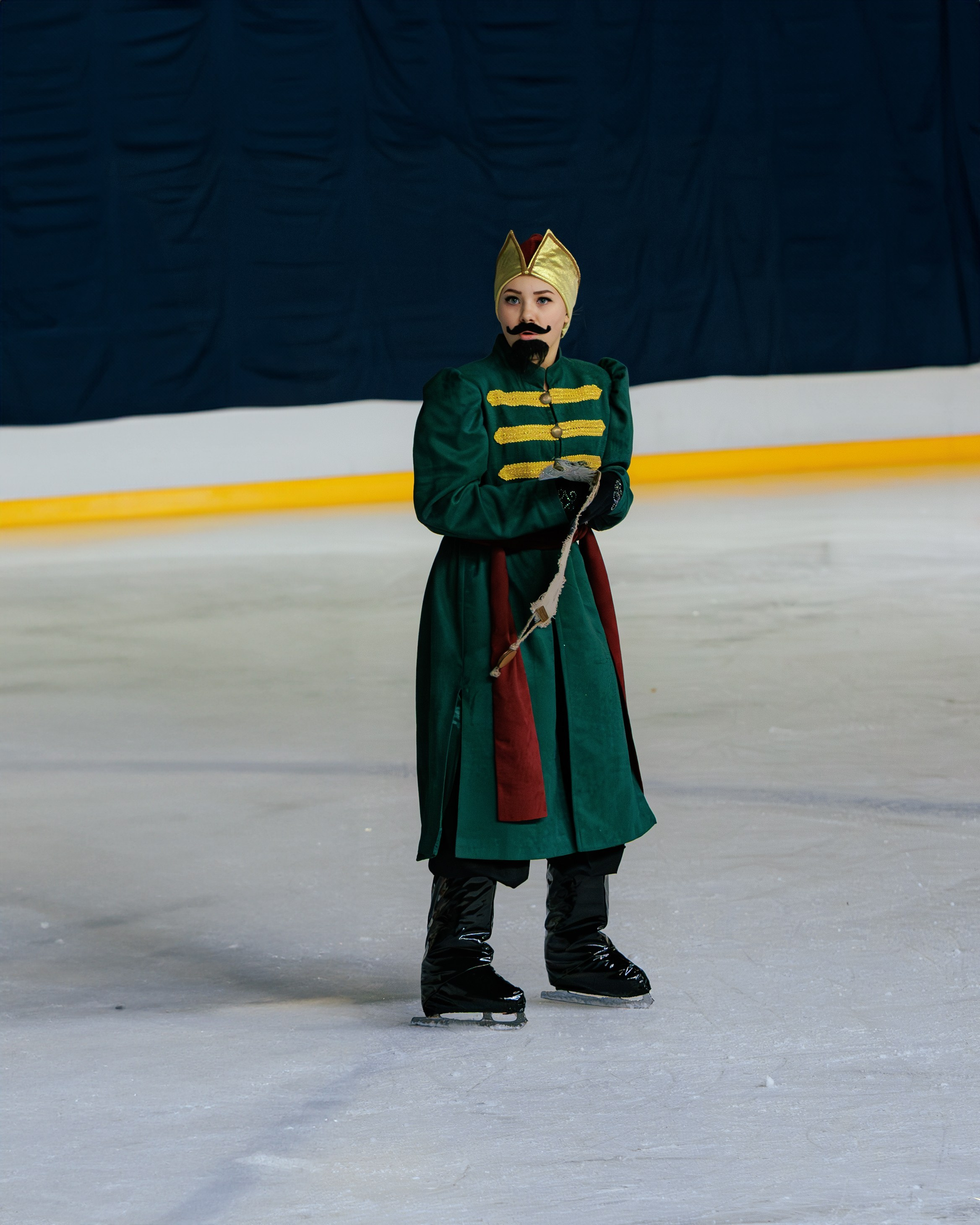 Детский театр на льду «АЛЕКО». Выпускные альбомы и школьный фотограф в Подольске, Троицке, Щербинке, Москве и Московской области