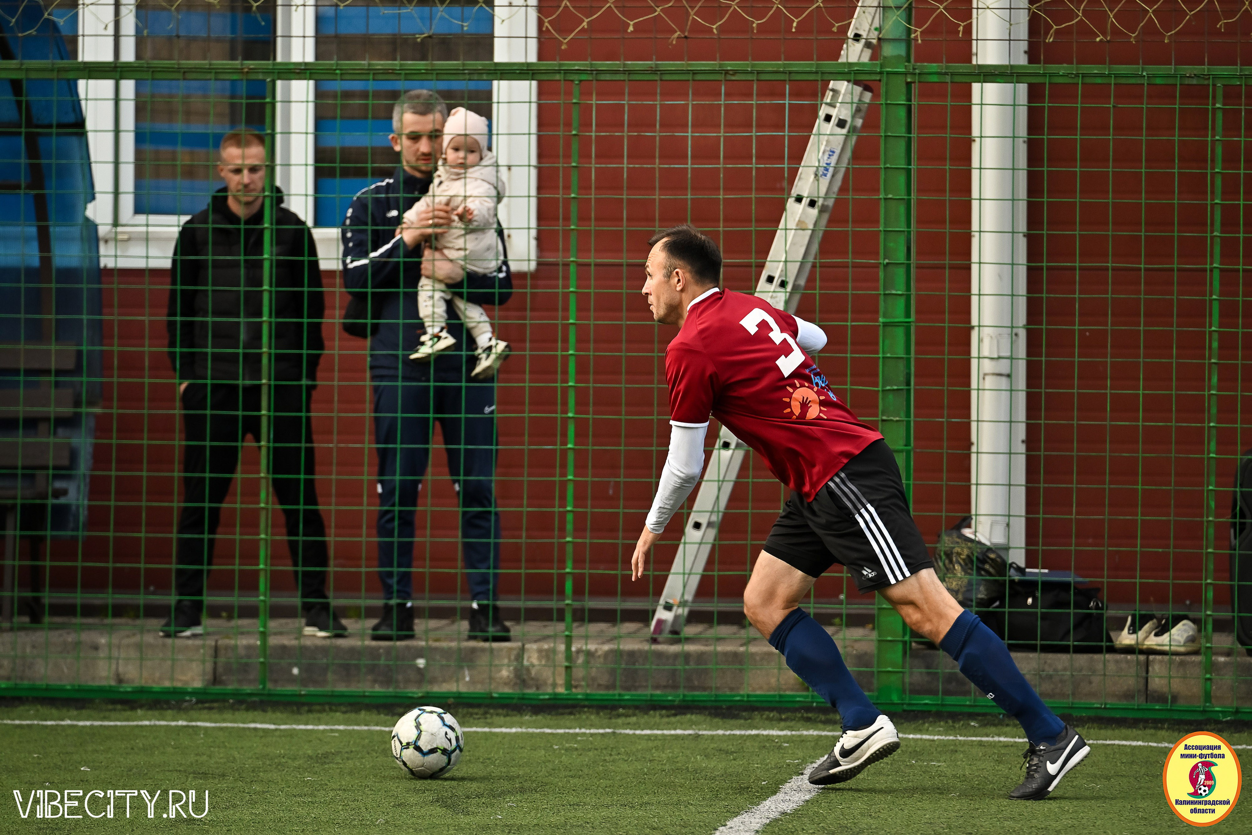 ИГРЫ МИНИ-ФУТБОЛЬНОЙ ЛИГИ. VIBECITY.RU Вайб Сити Ру Фоторепортажи Фотоотчеты Калининград