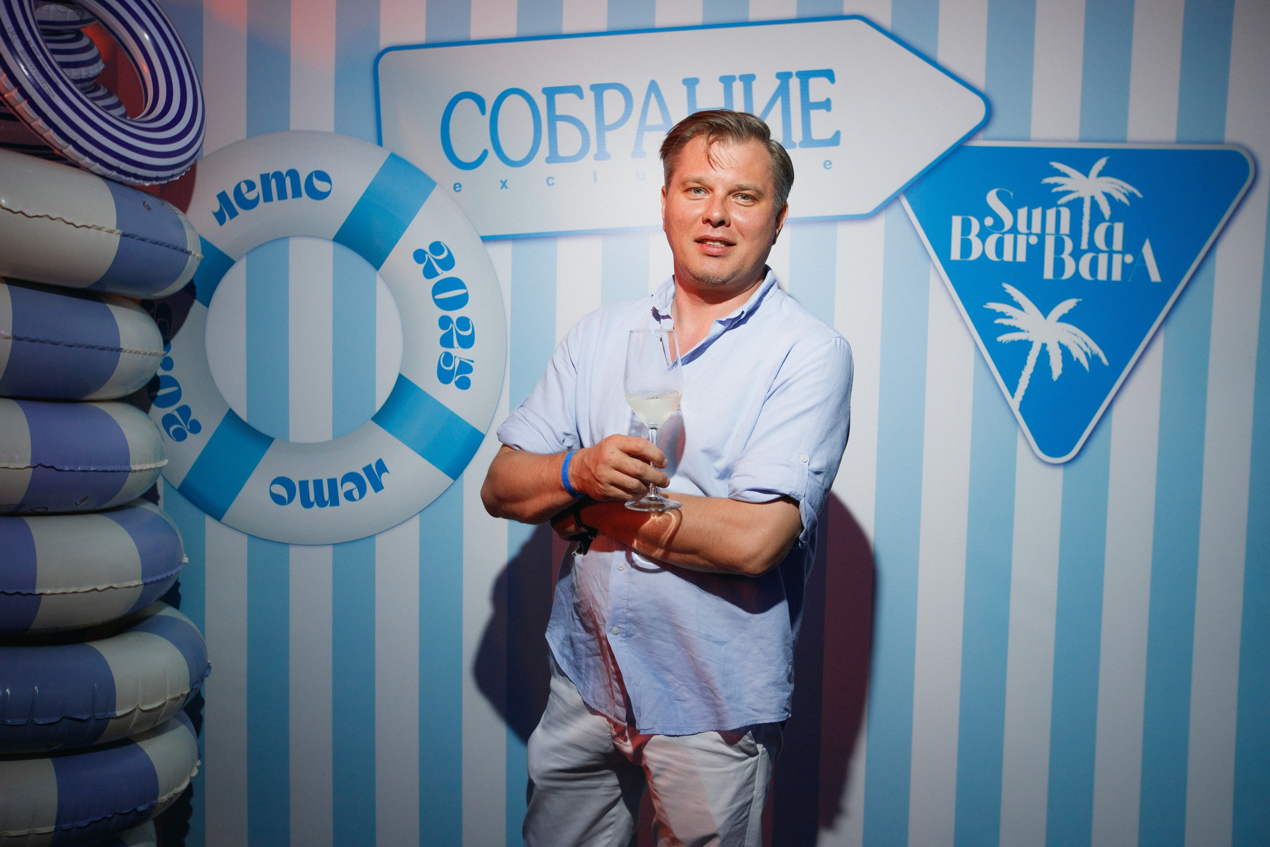 СОБРАНИЕ — ПРЕЗЕНТАЦИЯ НОВОГО НОМЕРА. СВОИ. ФОТООТЧЕТЫ-СОБЫТИЯ-МЕСТА