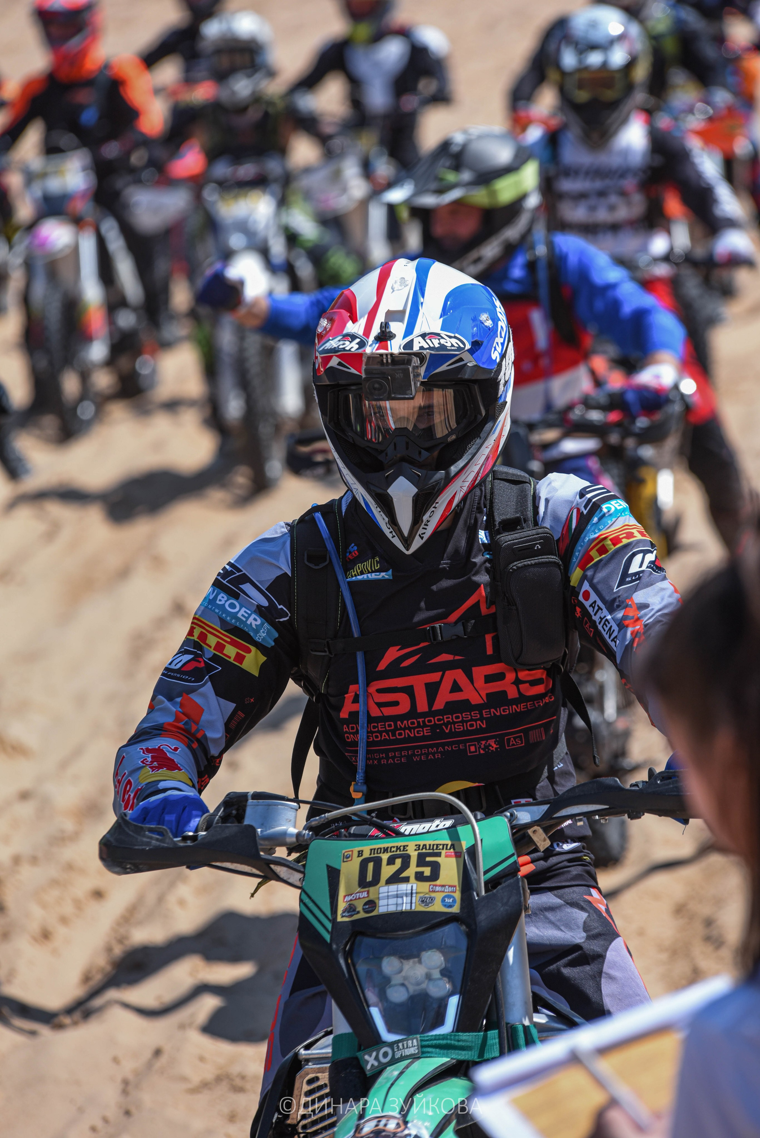 В поиске зацепа от ЭндуроБор. Мотофотограф в Нижнем Новгороде Динара Зуйкова