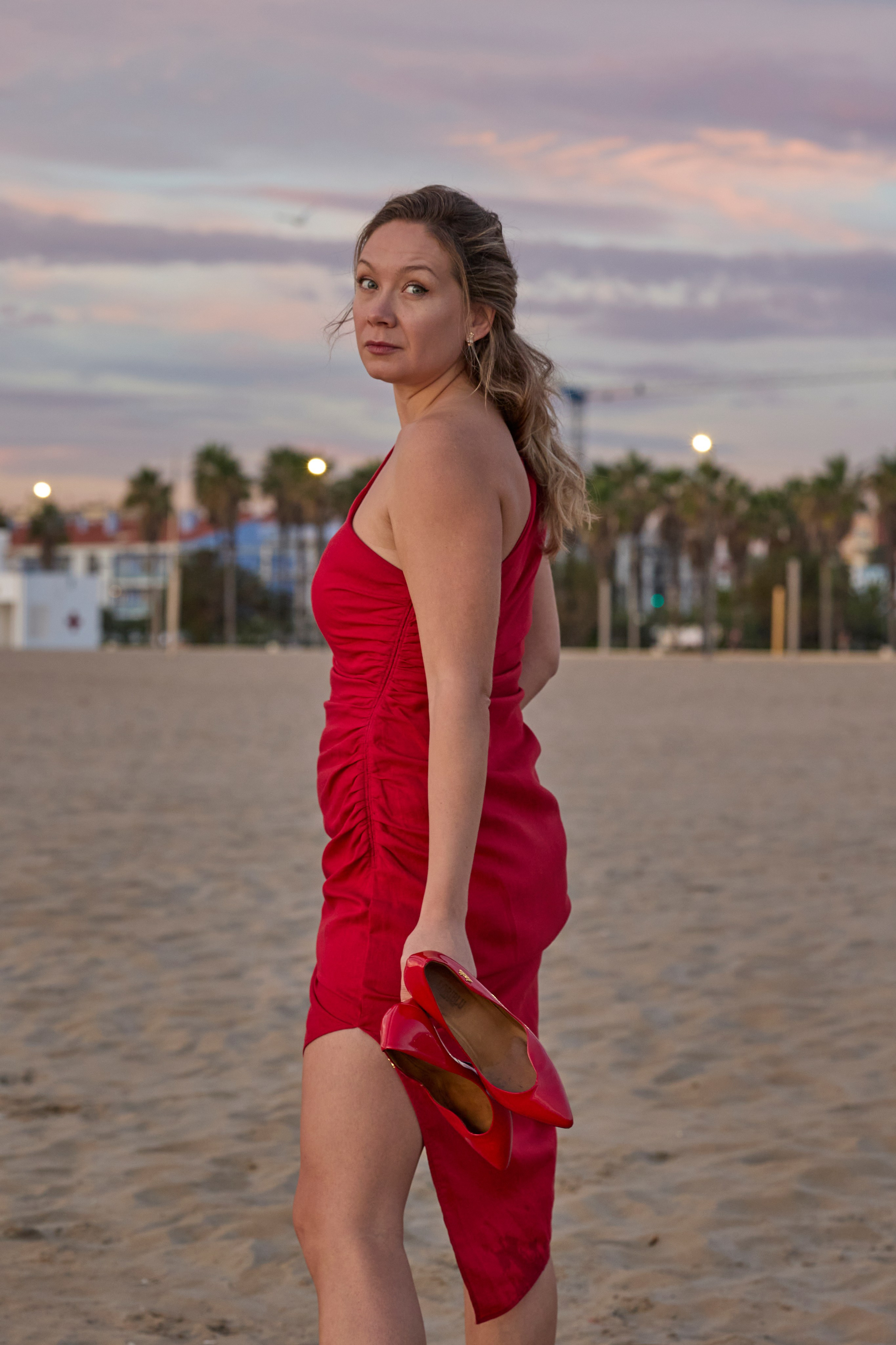 Sesión de fotos en las calles de Valencia y en la naturaleza | Fotógrafa Anna Baranova. Fotógrafa, videógrafa y piloto de dron en Valencia - Anna Baranova