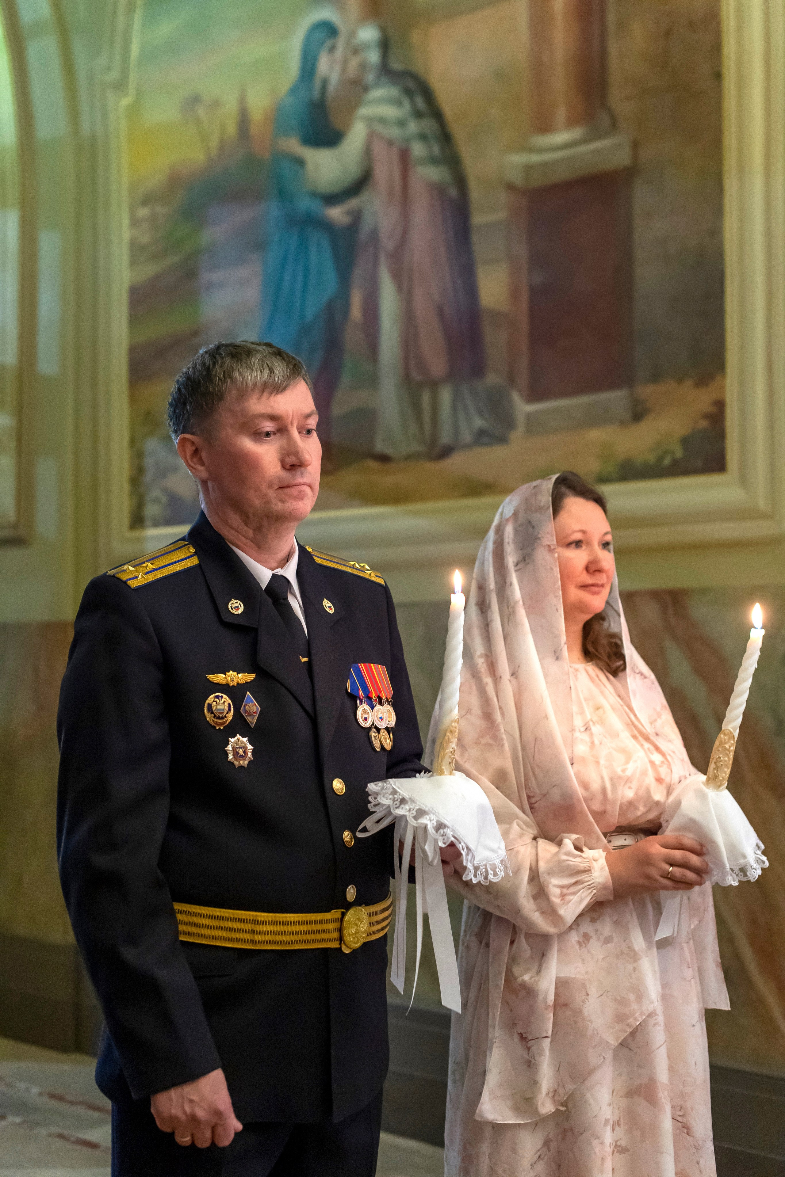 Венчание в храме Климента Папы Римского на Третьяковской, возрастные новобрачные, возрастной жених, возрастная невеста, полковник, невеста в возрасте, жених в возрасте
