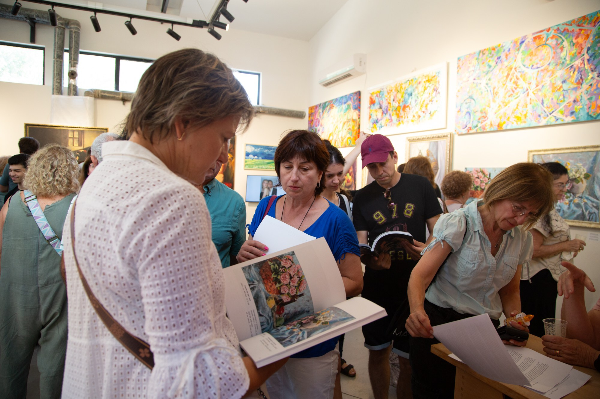 Exhibition. Artist Margarita Gusak