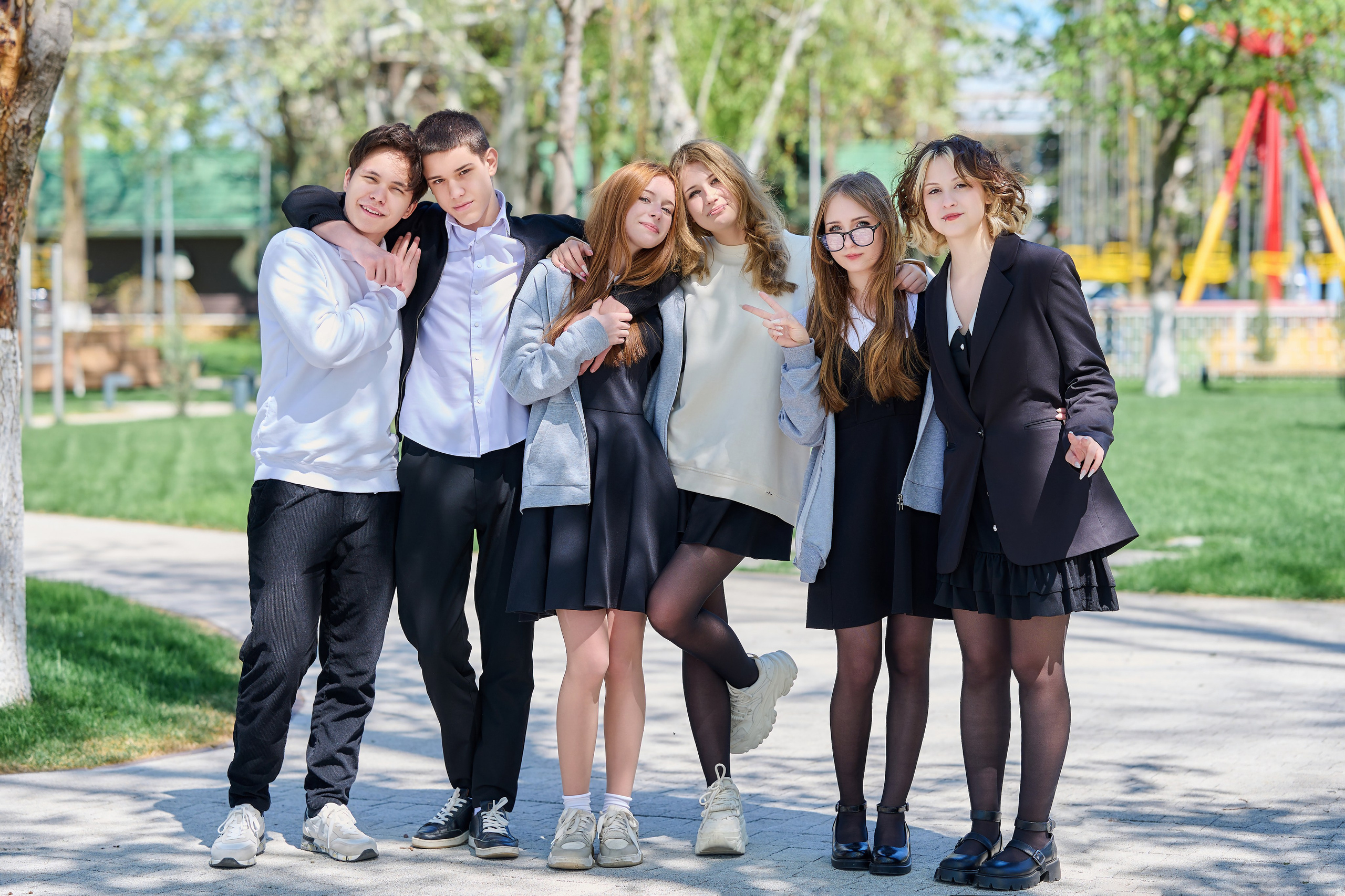 Фотосессия выпускников 9А класса СОШ 1. Школьный и семейный фотограф/видеограф в г. Курганинске