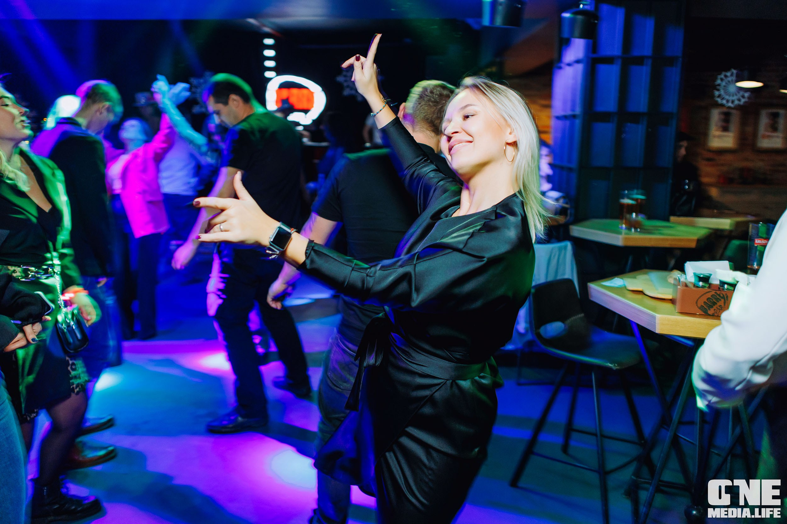 Фоторепортаж из бара Барре. One Media Life: фоторепортажи, фотоотчеты с мероприятий и заведений