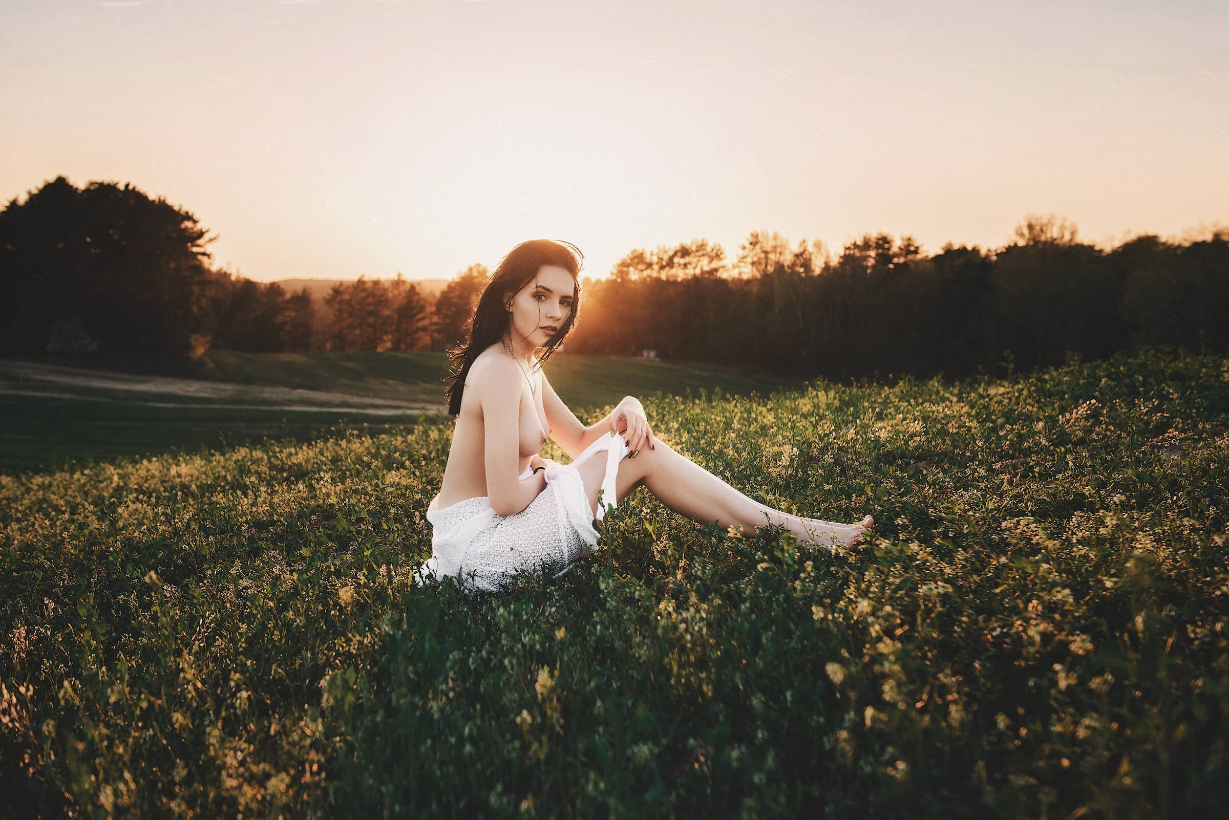 Individual photoshoots, nude photography. Photographer in Warsaw