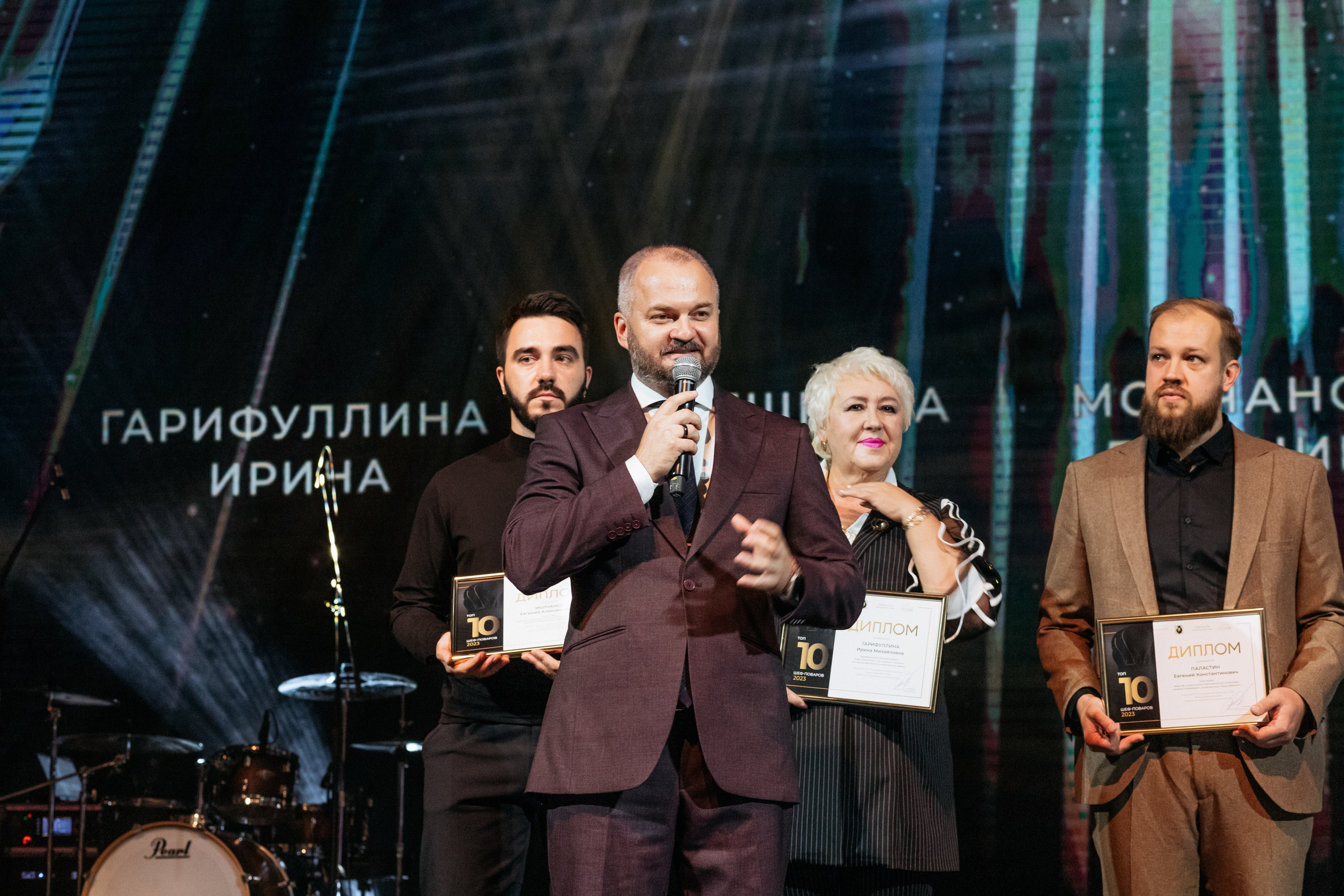 ПРЕМИЯ ГОДА В СФЕРЕ УСЛУГ ОБЩЕСТВЕННОГО ПИТАНИЯ. СВОИ. ФОТООТЧЕТЫ-СОБЫТИЯ-МЕСТА