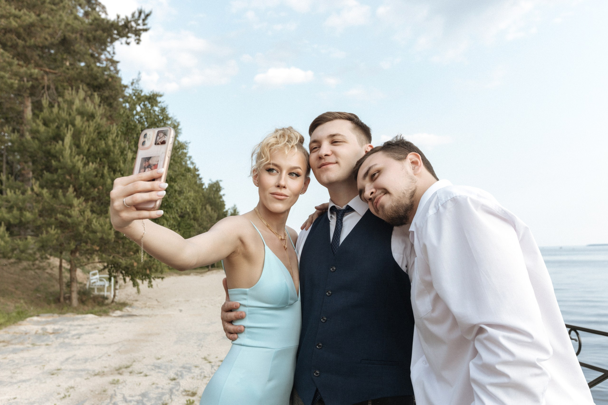 А & Ю | Камерная свадьба под открытым небом. Свадебный фотограф Настя Шелл г. Череповец