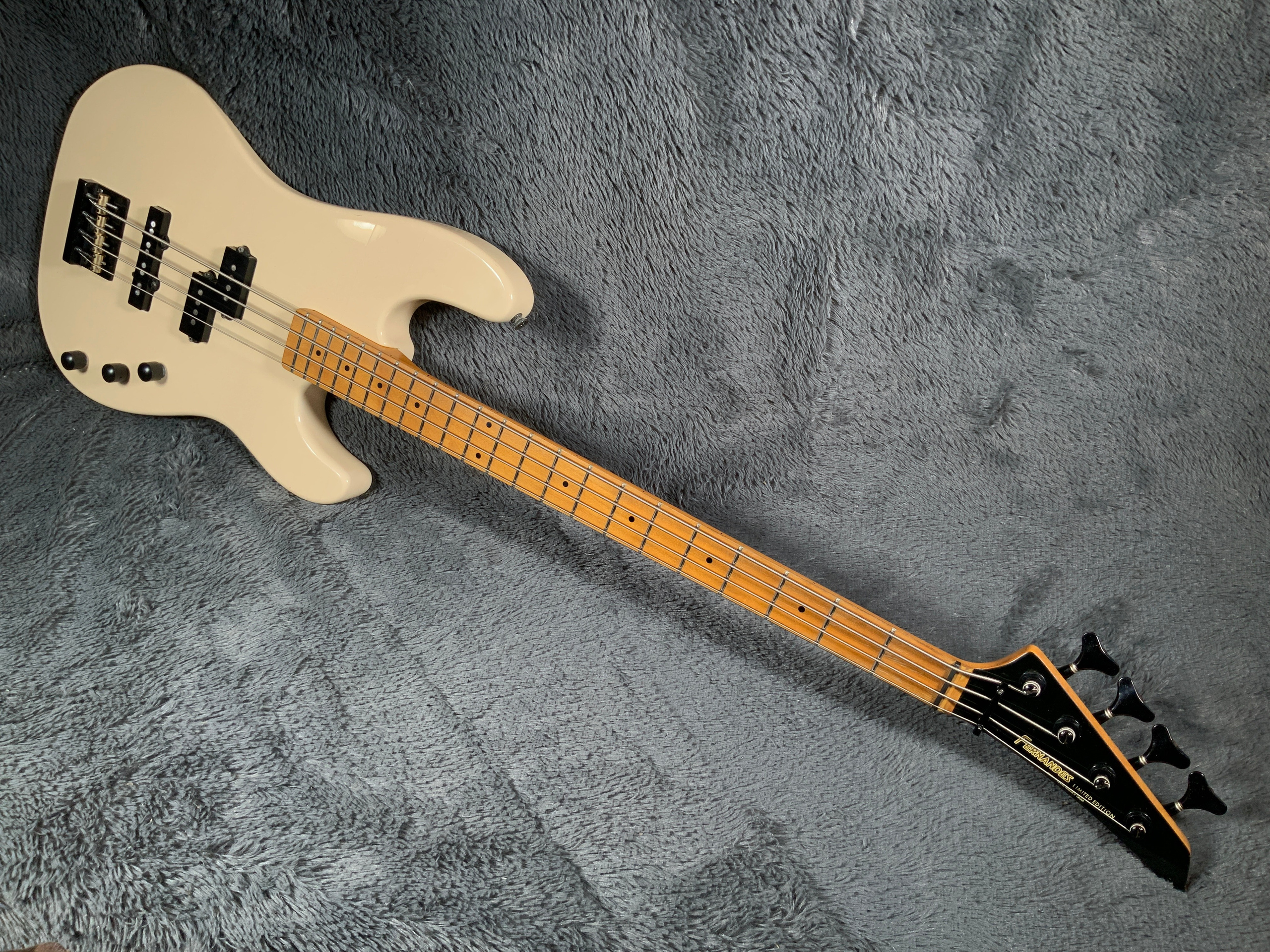 Fernandes PJ Bass Japan