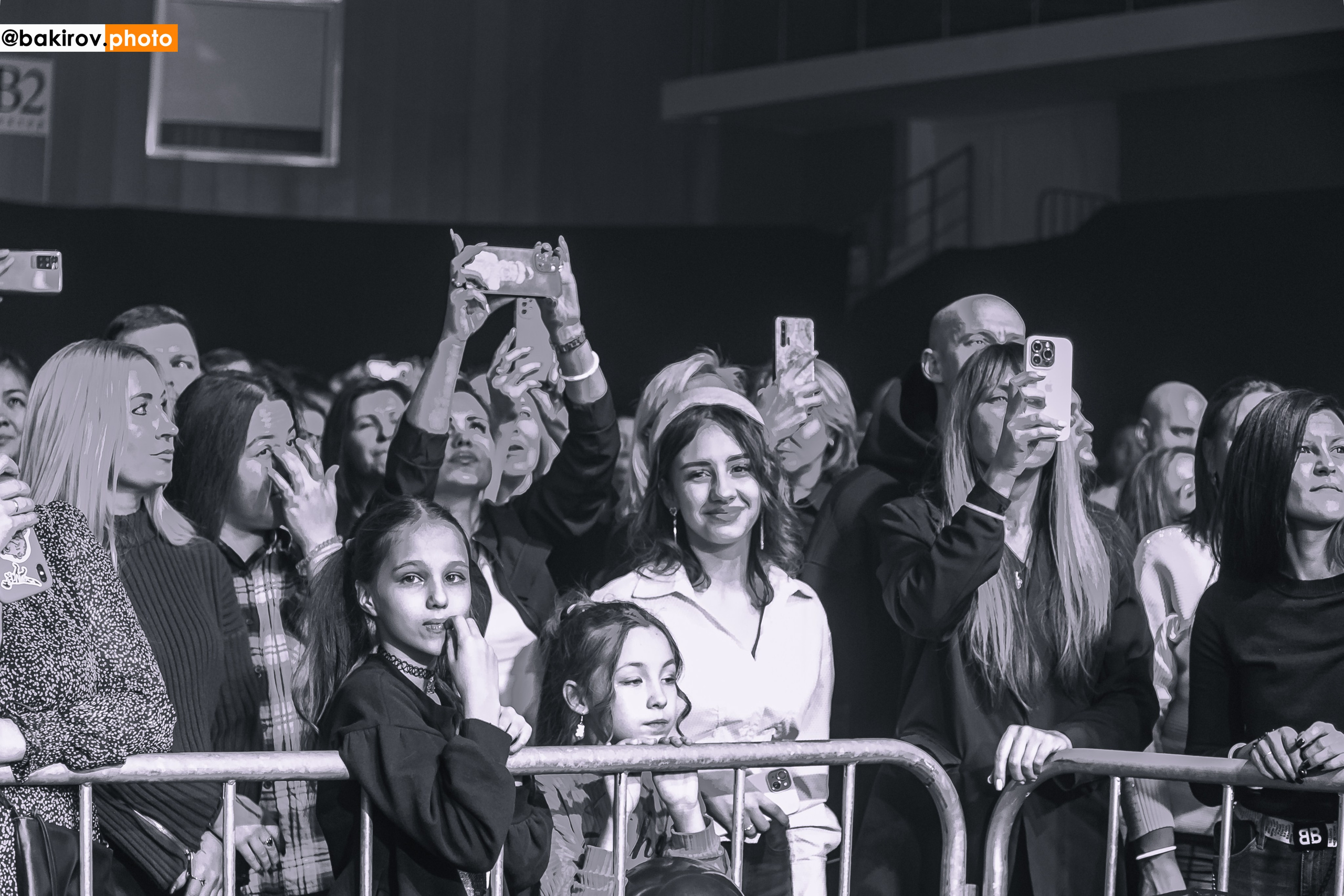 25.11 Концерт Шум. Команда специалистов в мире фотографии и видео. Детский фотограф, семейный фотограф