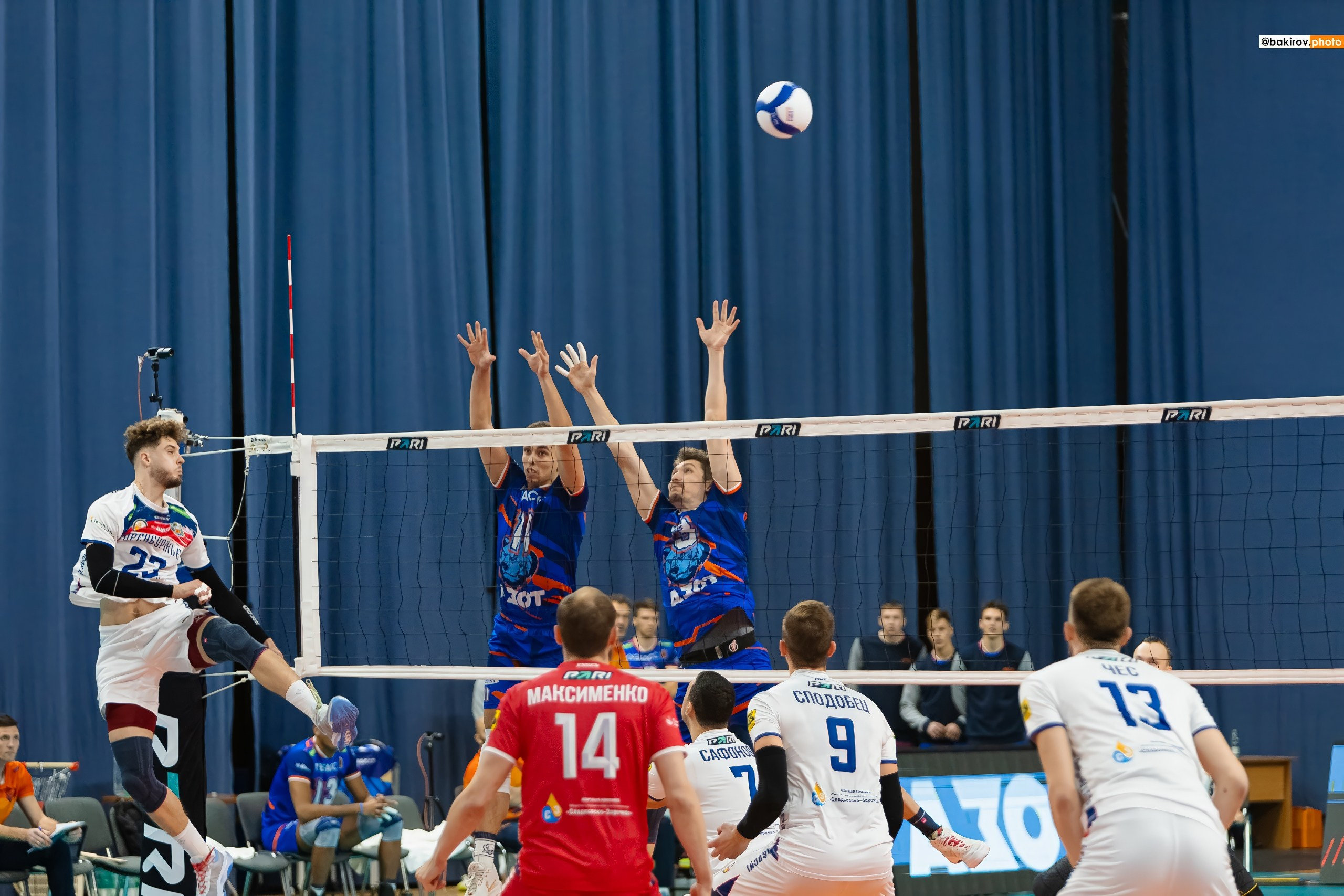 06.11 Волейбол. Нефтяник-Кузбасс. Команда специалистов в мире фотографии и видео. Детский фотограф, семейный фотограф