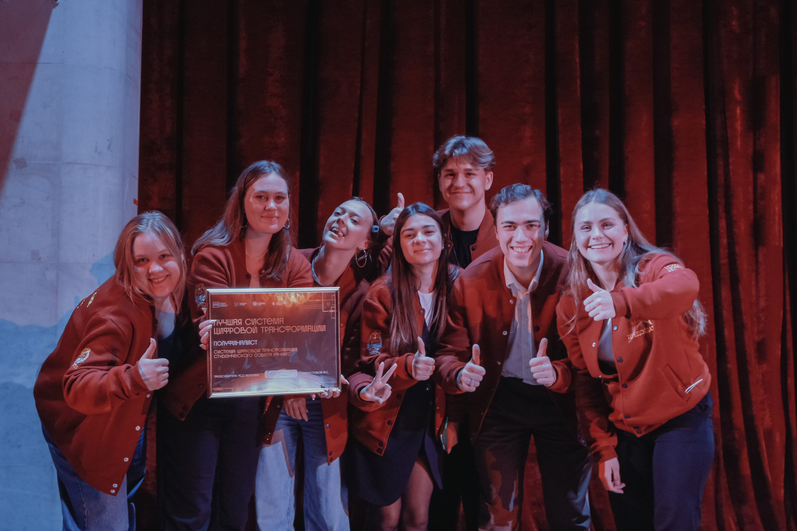 Давид Хоецян. Это больше чем фото