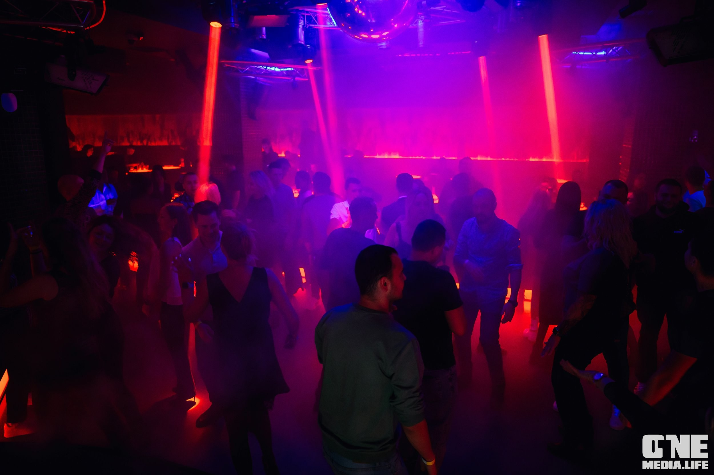 Фоторепортаж из РК Планета. One Media Life: фоторепортажи, фотоотчеты с мероприятий и заведений