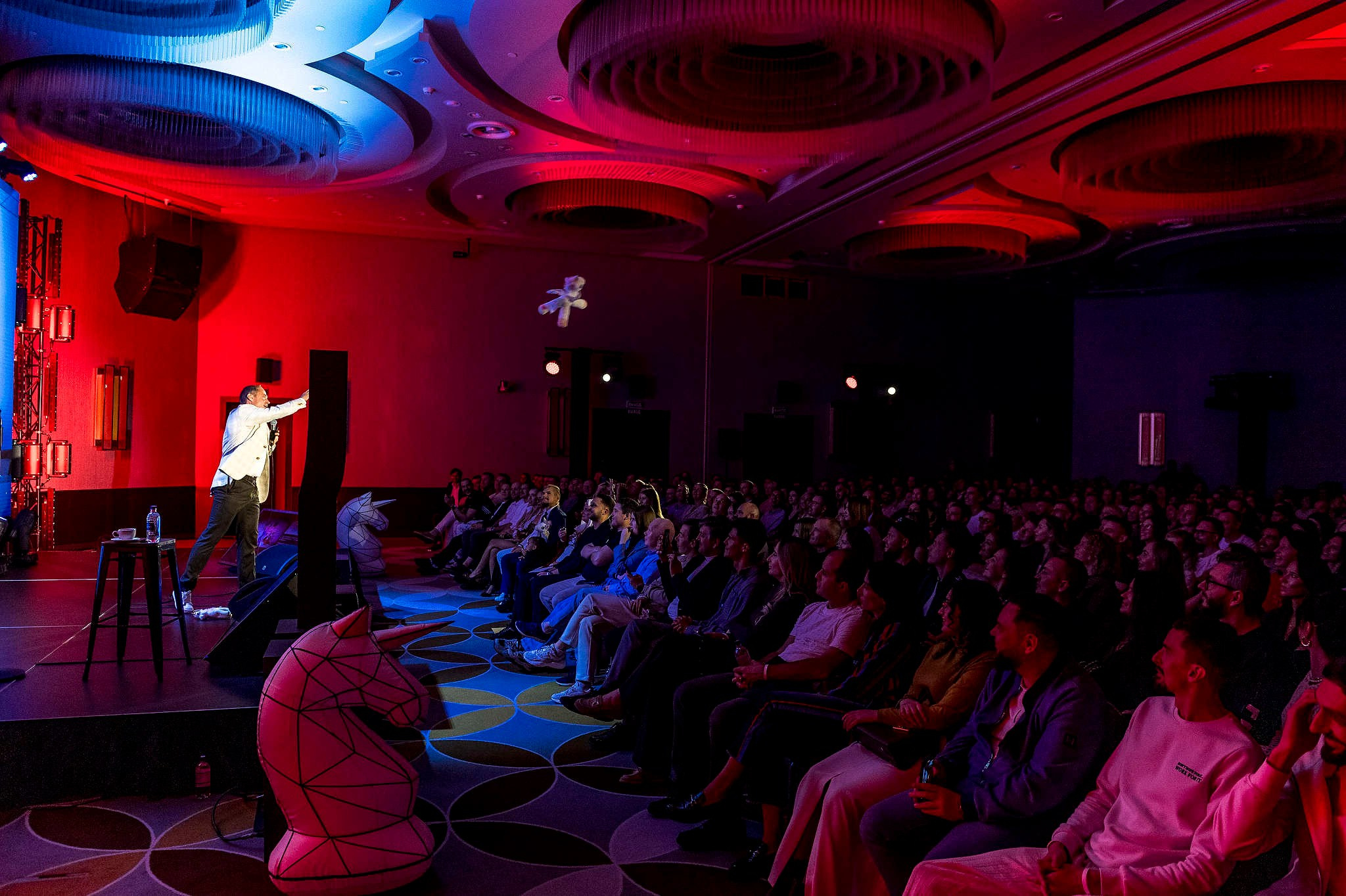 Business Standup Оскара Хартмана в Сочи. Фотограф Михаил Мордасов, Сочи. Мероприятия, портреты, спорт, репортаж