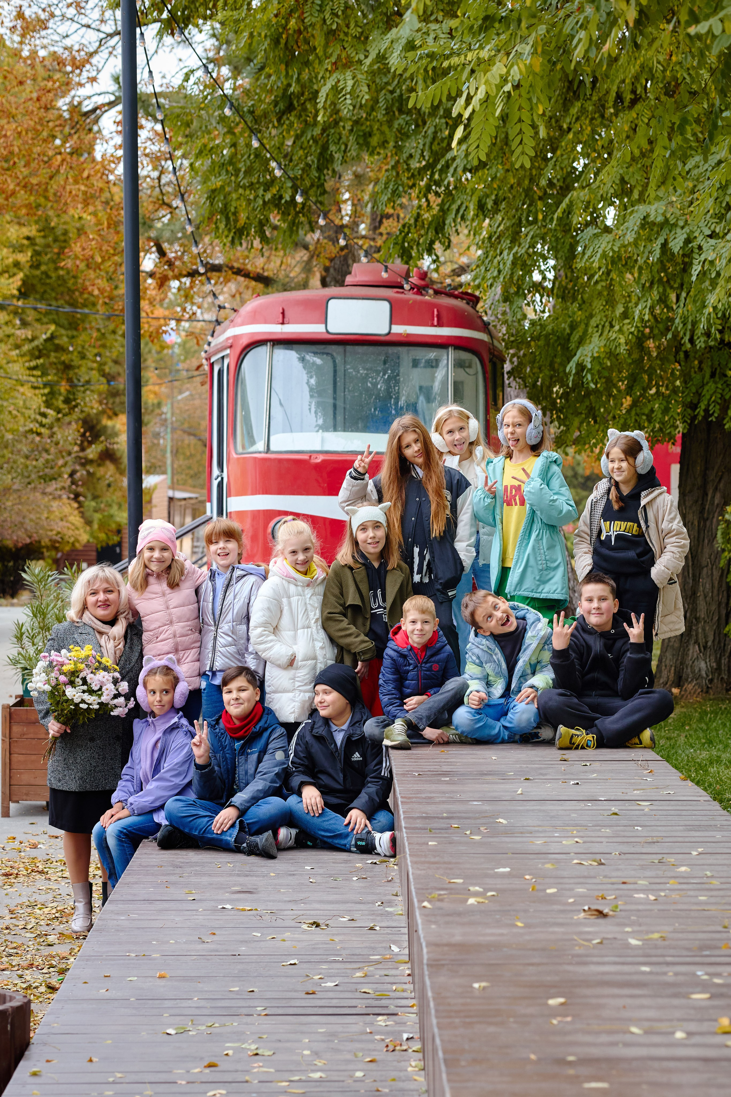 Сьемка для Выпускного Альбома В Парке. Фотограф Выпускные альбомы Таганрог Сергей Коробченко