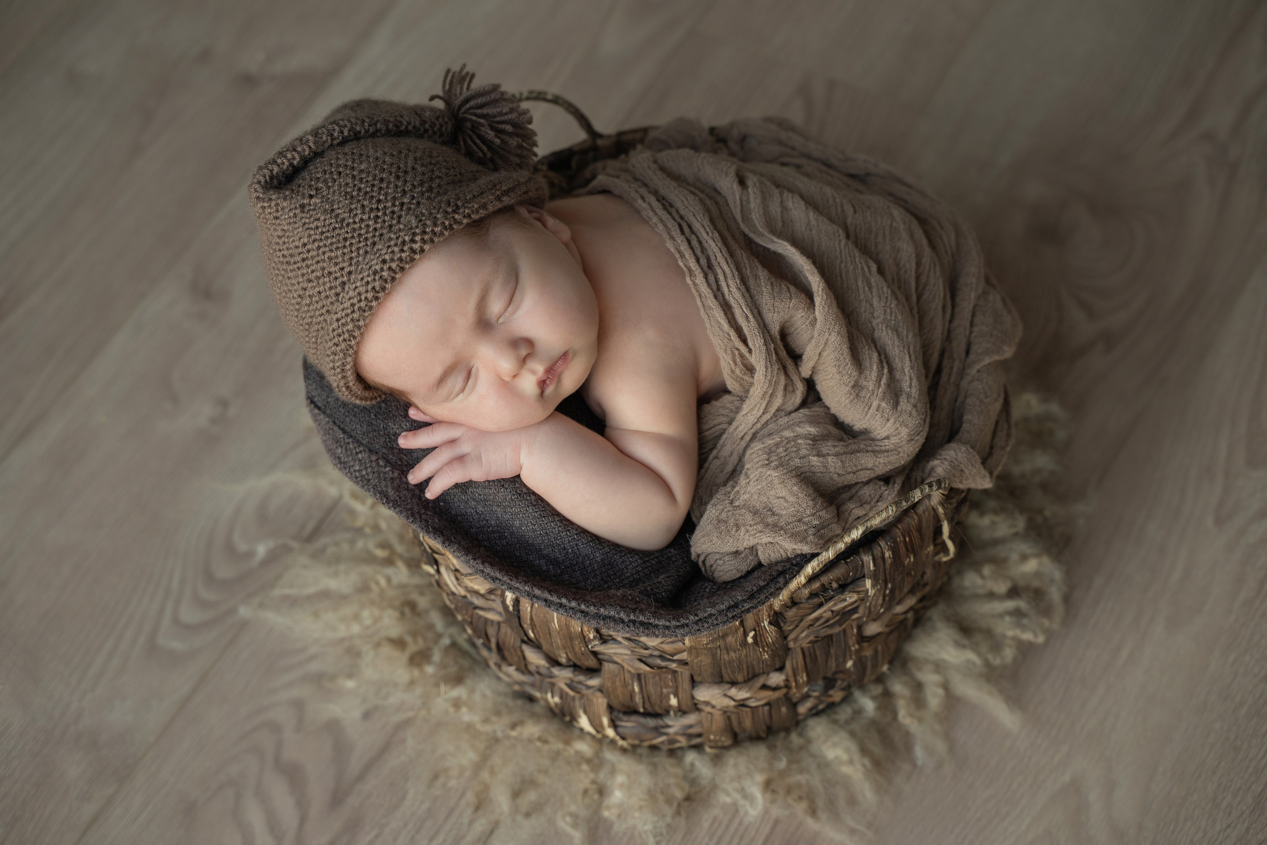 Фотосессия новорожденного в Москве. Фотограф новорожденных выезд на дом