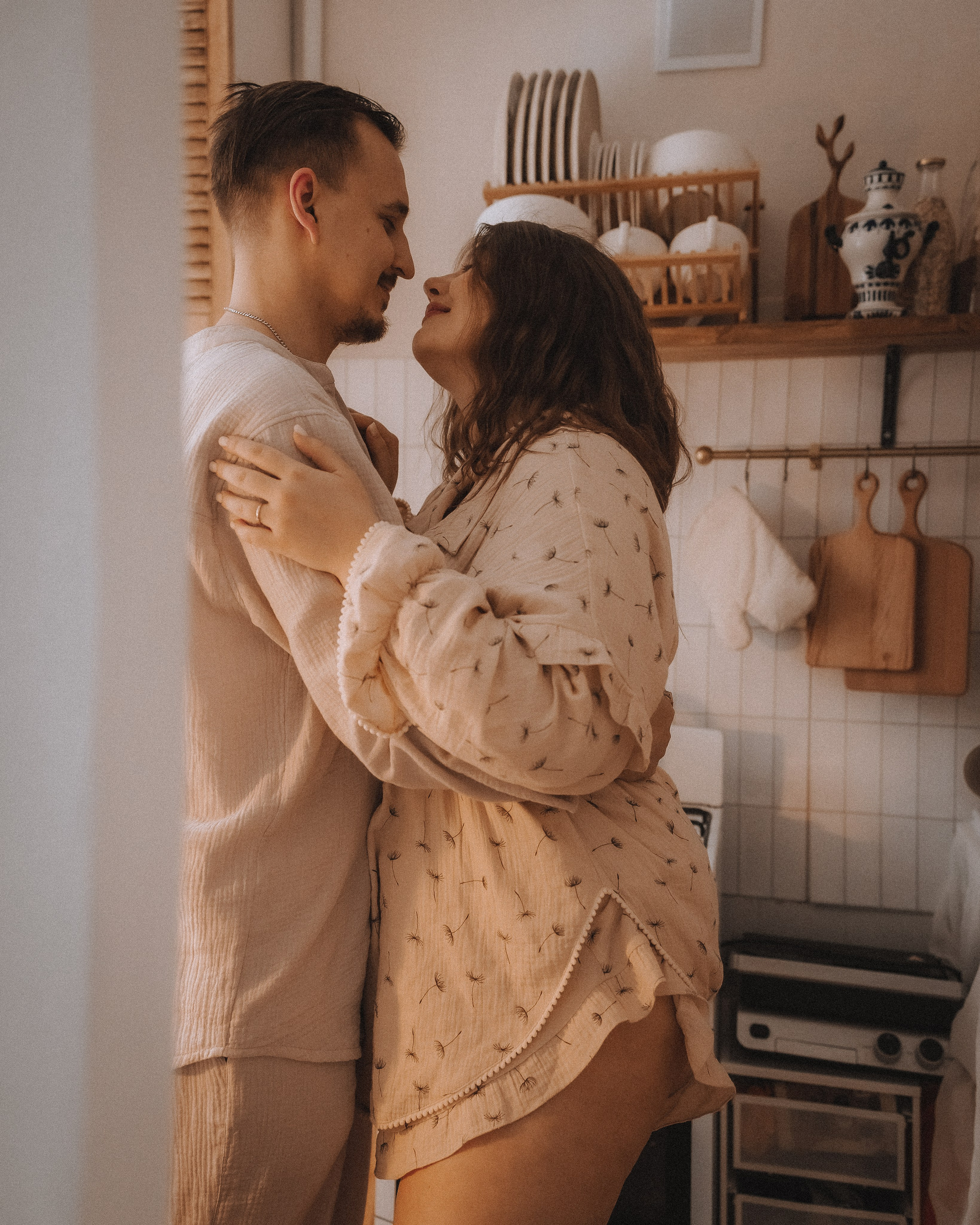 семейная фотосессия в студии с детьми в москве, детская фотосессия в фотостудии в москве, уютные нежные семейные фотосессии в москве, семейная беременная фотосессия в москве с детьми, фотосессия беременности с мужем в москве, светлые фотостудии в москве, стильные семейные фотосессии в москве, фотосессии в стиле lifestyle, фотосессии в стиле лайфстайл в москве, Семейная фотография в москве , семейный фотограф в москве , семейная фотосессия в москве , семья , детская фотография , фотограф , женский портрет , фотосессия , детский портрет , детский фотограф , lovestory , новогодняя фотосессия , детское фото , детская фотосессия , эмоциональные семейные фотосессии в москве, портретная фотография в москве, заказать семейный фотоальбом в москве