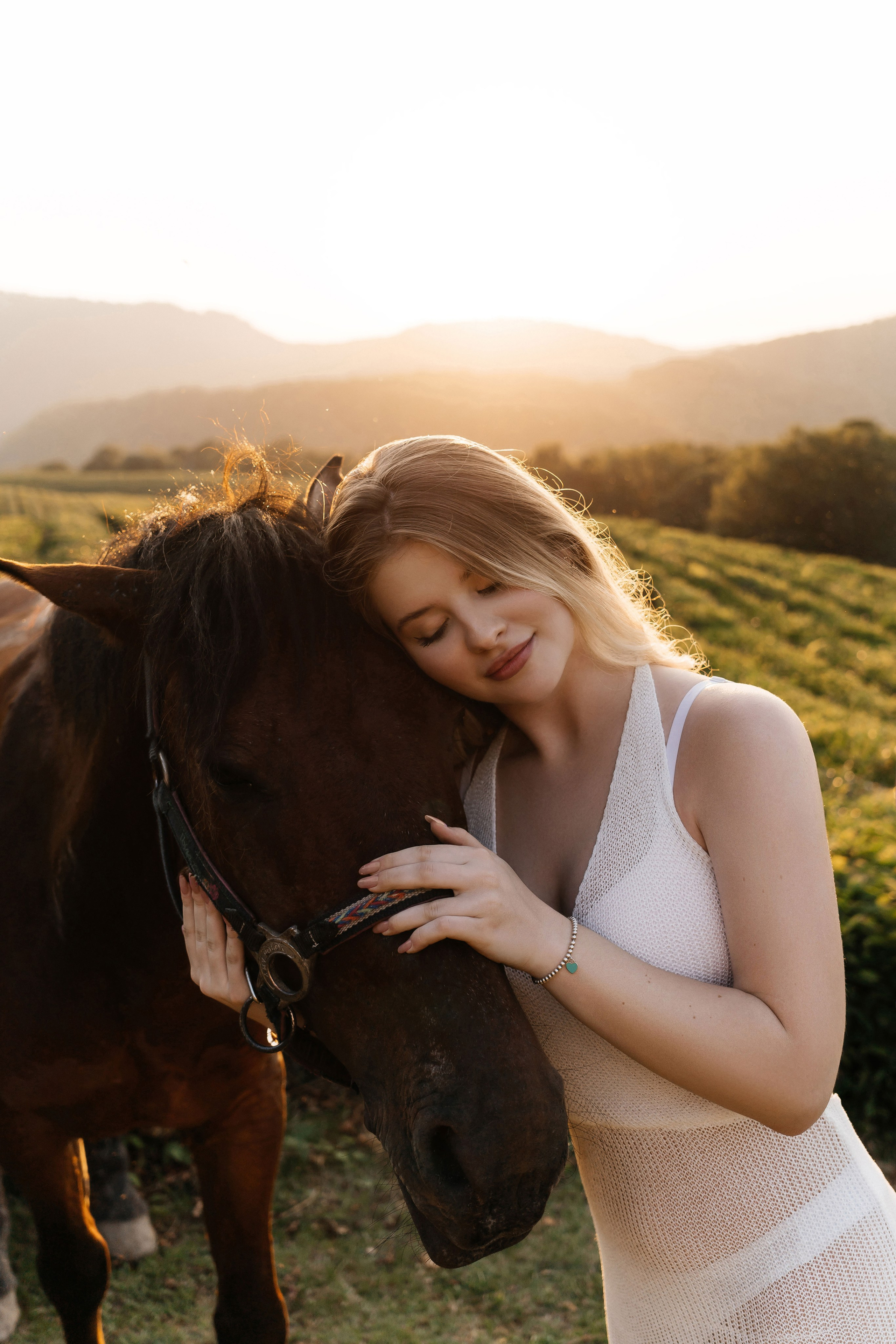 Фото в горах. Свадебный фотограф Сочи Елена Казакова