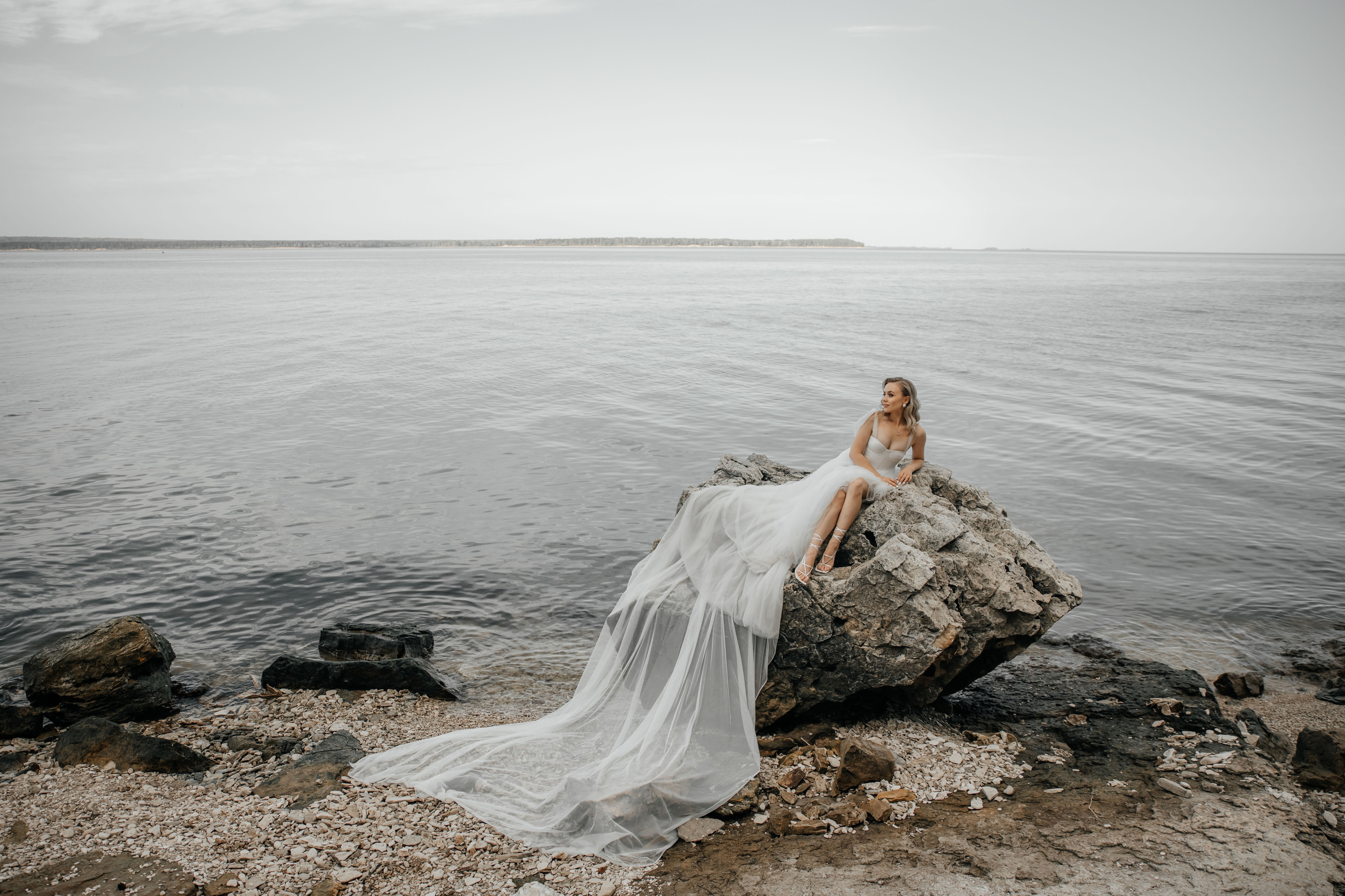 Послесвадебная фотосессия на Камском устье. Свадебный фотограф Казань Чебоксары Москва