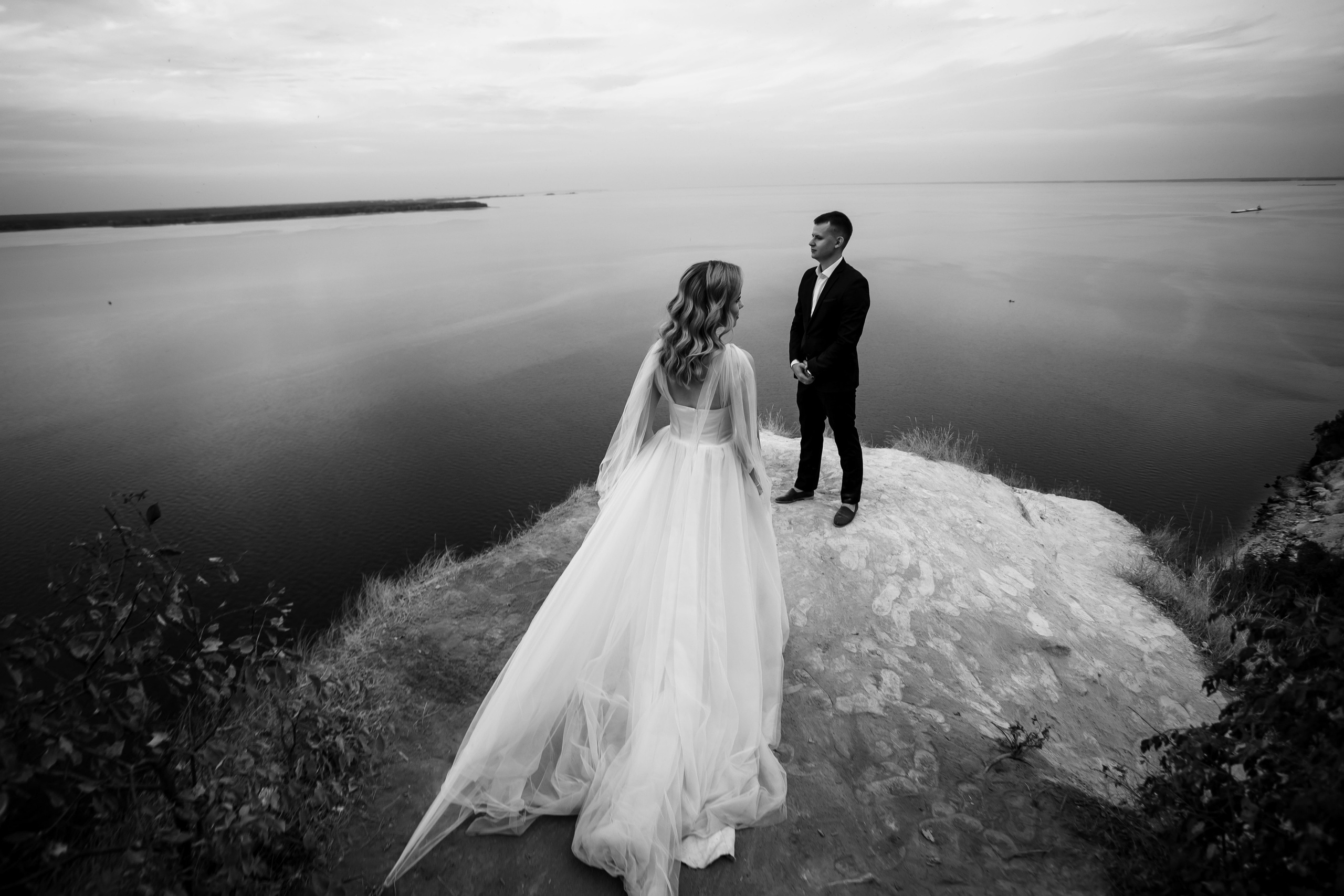 Послесвадебная фотосессия на Камском устье. Свадебный фотограф Казань Чебоксары Москва