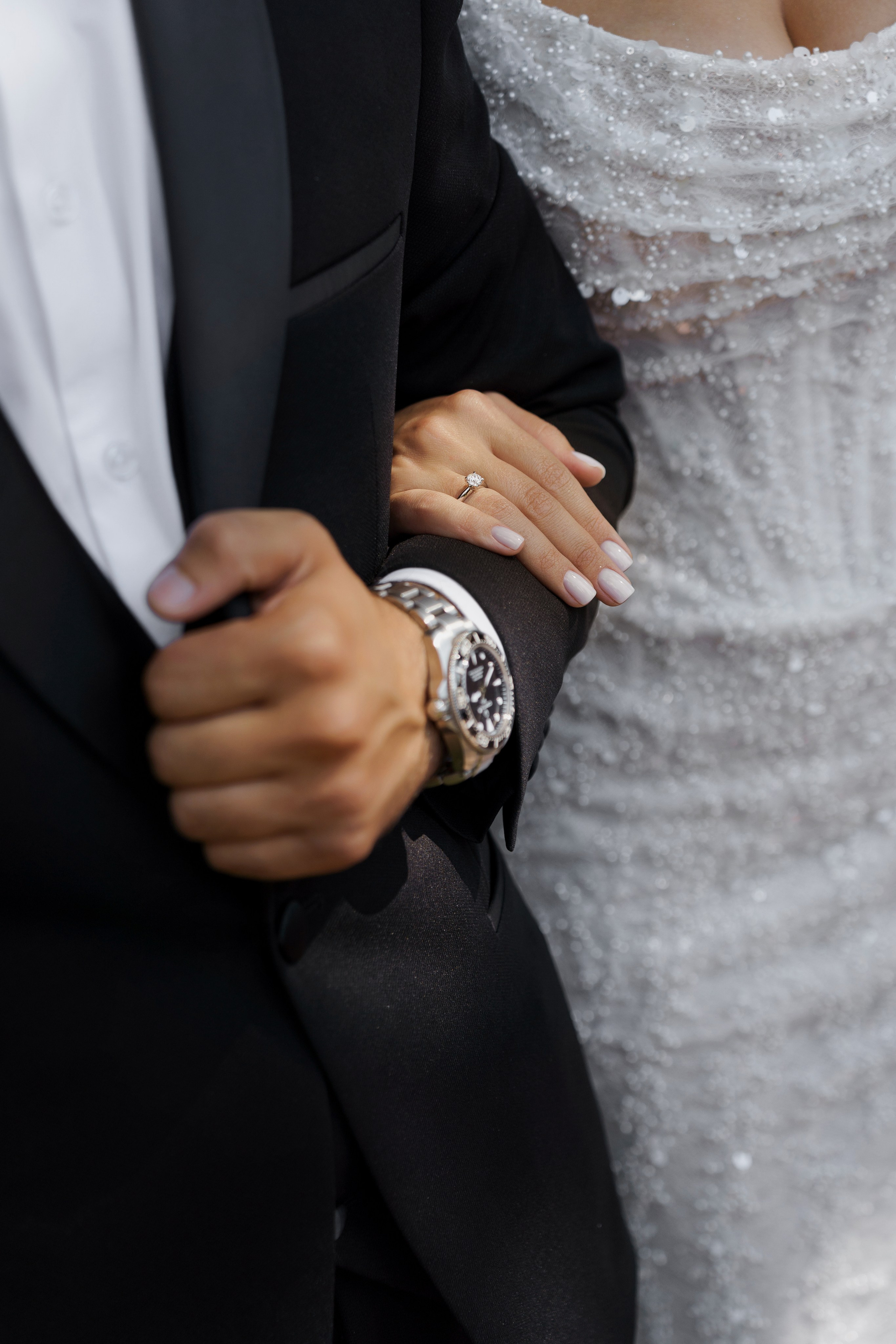 Сватовство в Краснодаре от лучших свадебных фотографов и операторов ТВИНС СТУДИО. ТВИНС СТУДИО — лучшие свадебные фотографы и видеографы в Краснодаре