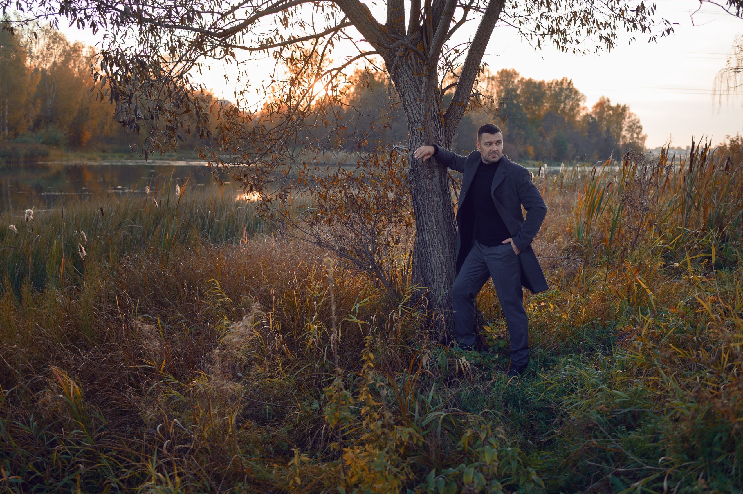Мужская фотосессия на природе