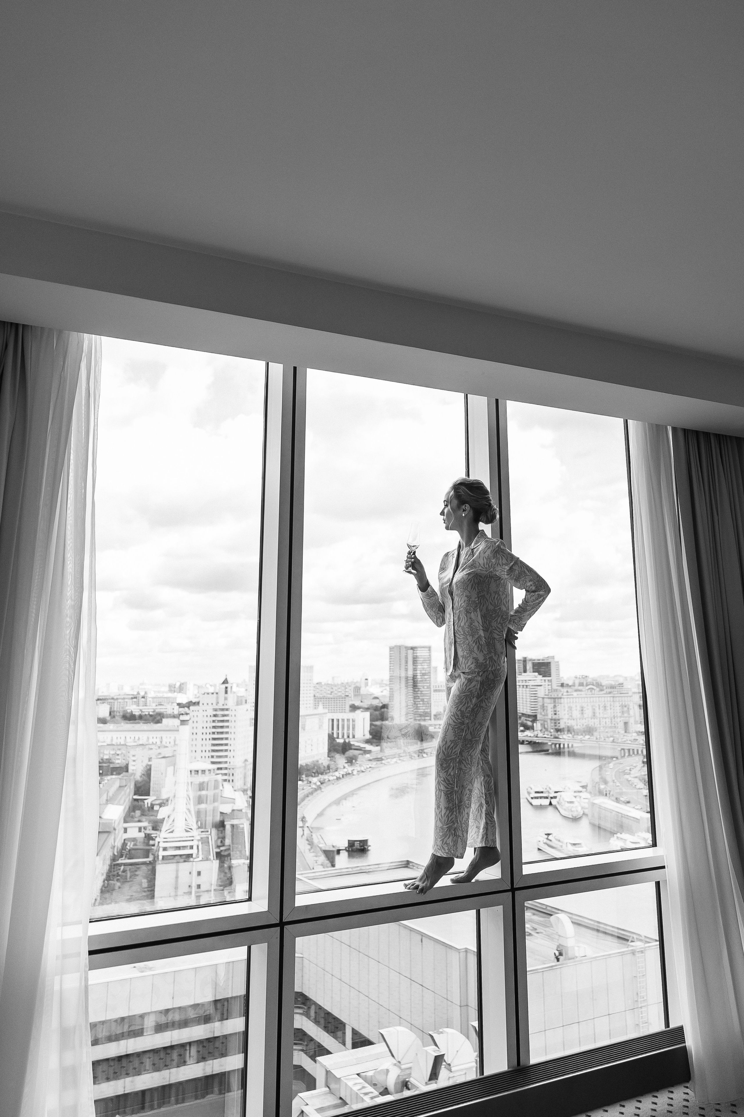 Самые красивые отели Москвы для свадебной фотосессии. Свадебный фотограф в Москве Дарья Олендарёва