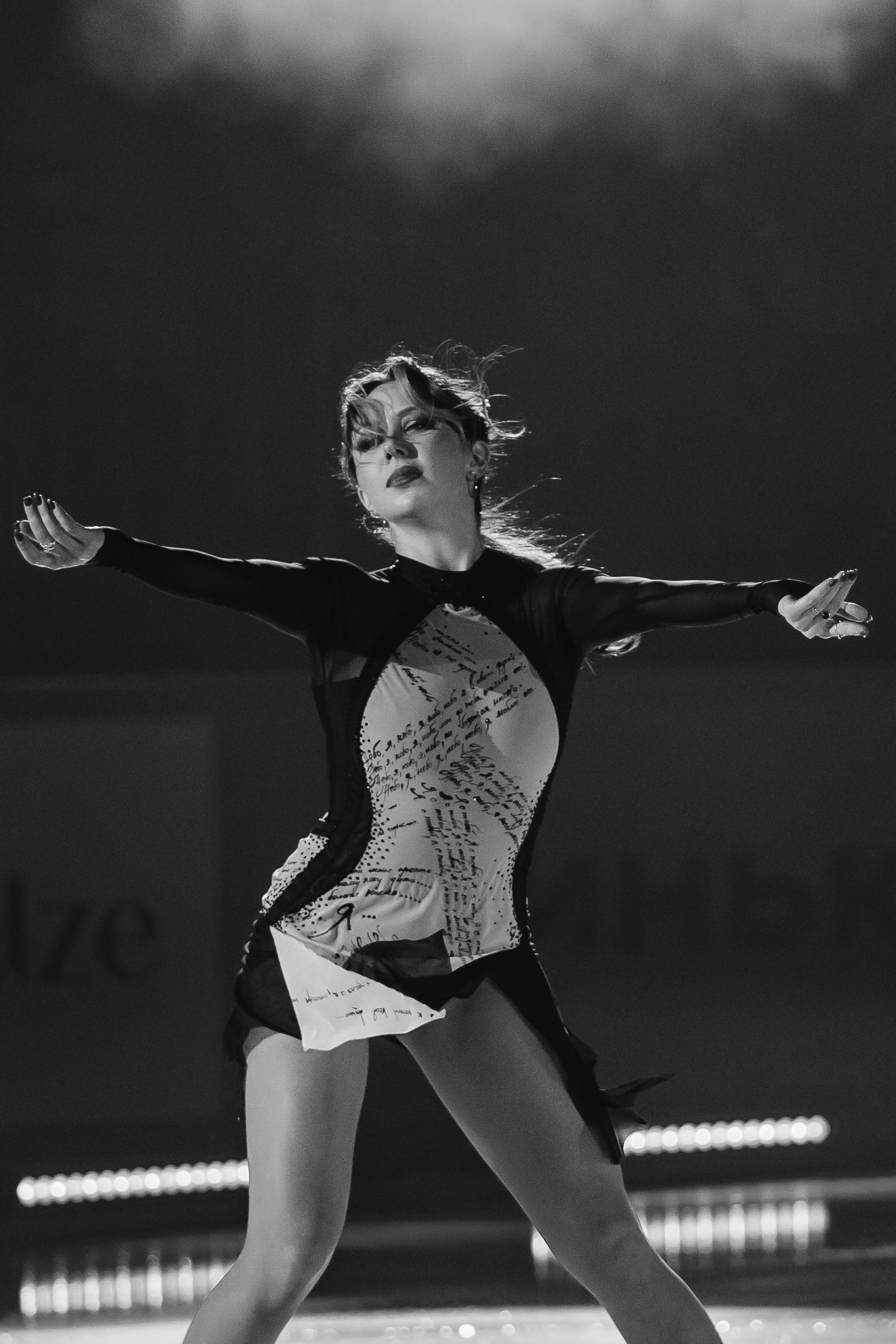 Шоу «Чемпионы на льду» в Новосибирске. Воробьева Ксения — Спортивный и танцевальный фотограф Новосибирск