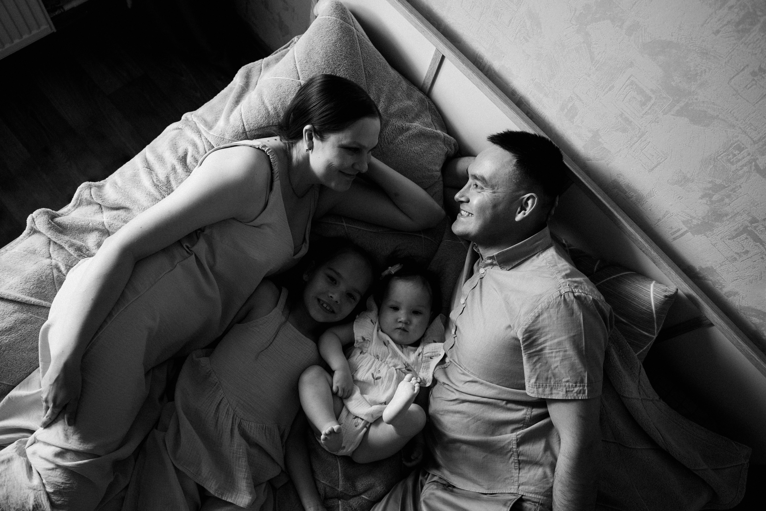 Съемка дома для Равиля и Резеды. Свадебный и семейный фотограф в Пскове и Острове Света Суворова