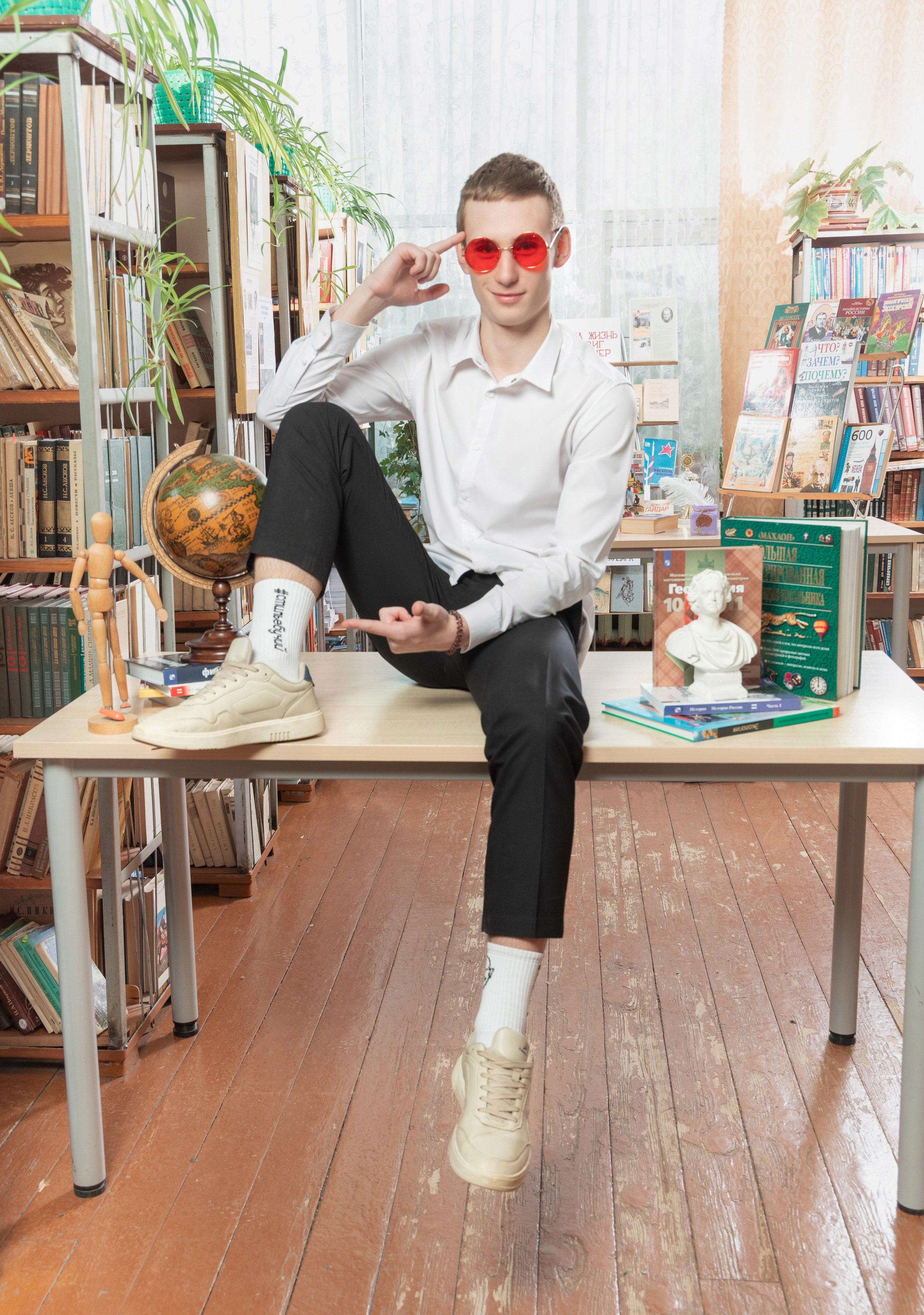 Выпускной альбом 9 и 11 класс. Выпускные альбомы в Москве и Подмосковье