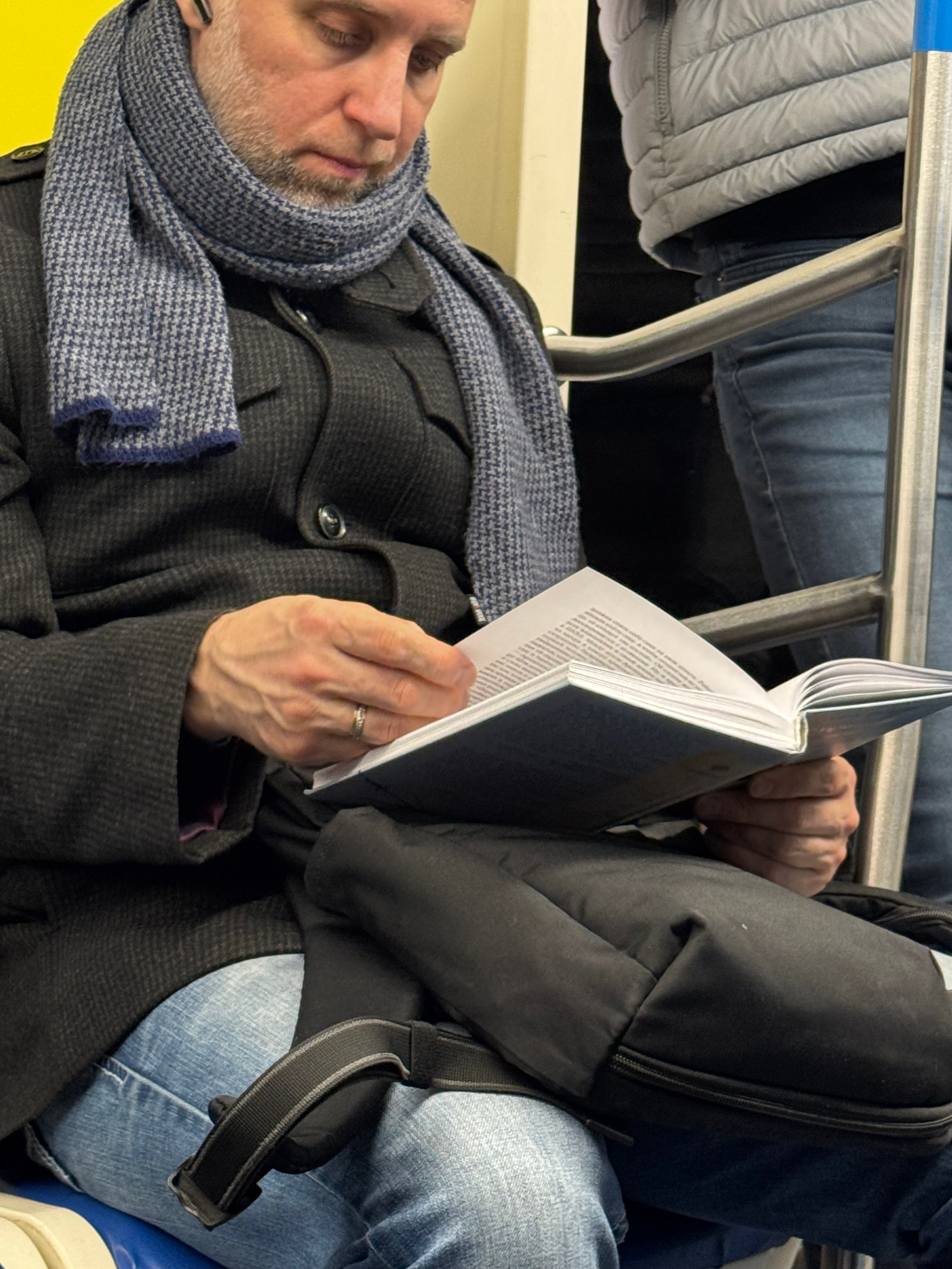 #руки_незнакомцев. Главная