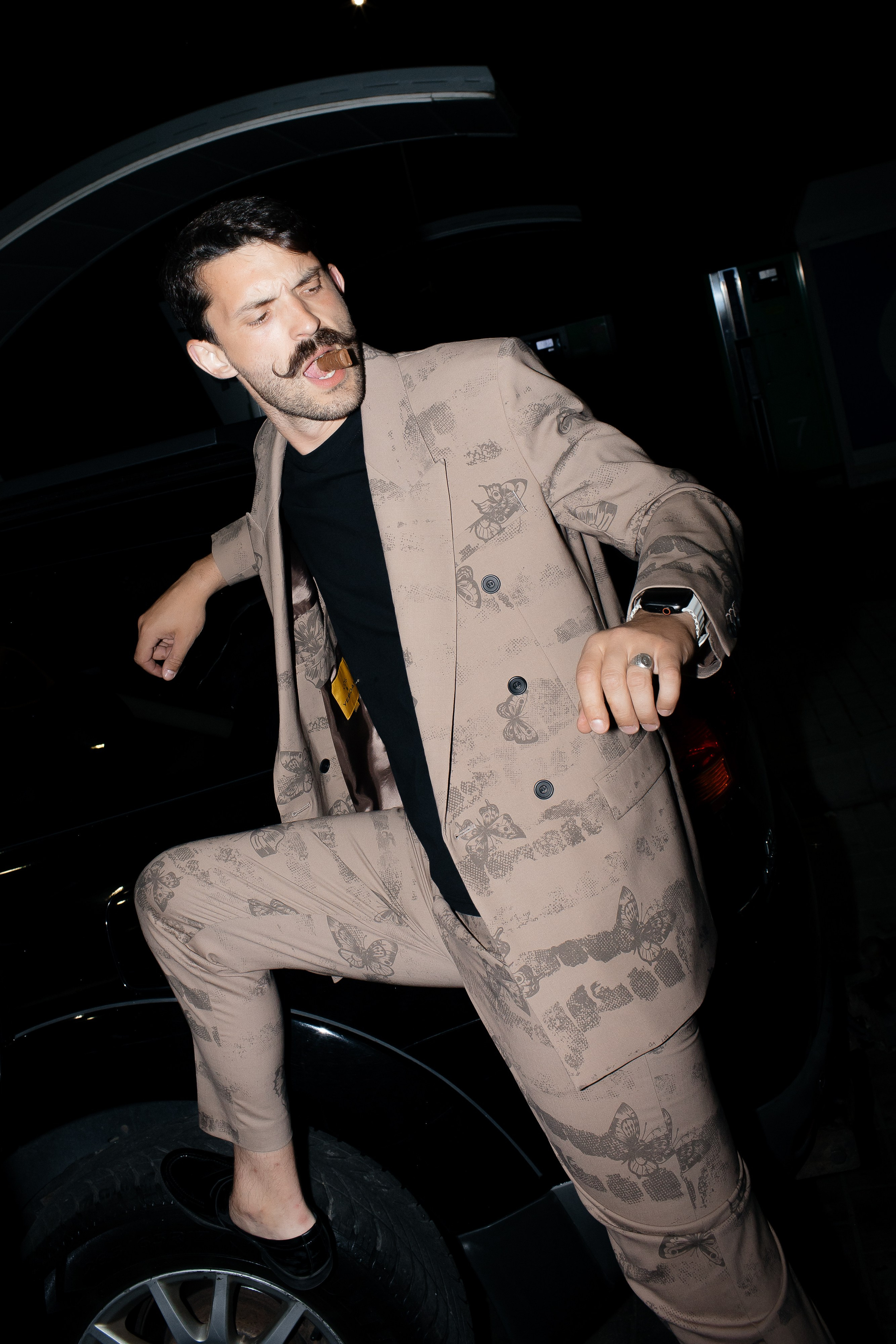 Михаил Гришечкин. Контент-съёмка на заправке. Сергеев Алексей. Фотограф