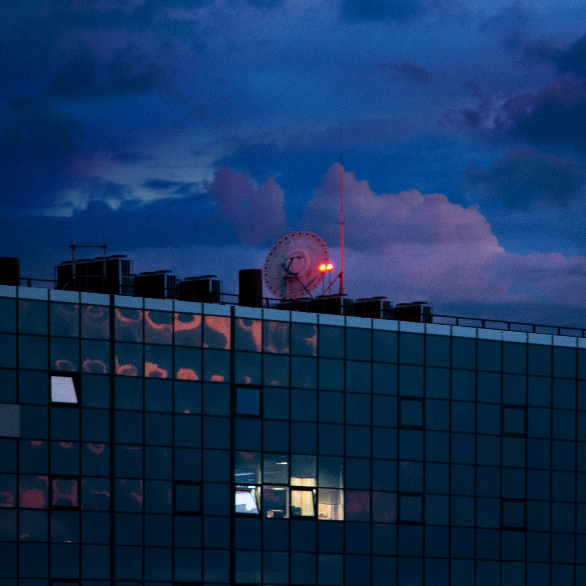 Дизайн. Поп-ап фотограф в Ростове-на-Дону