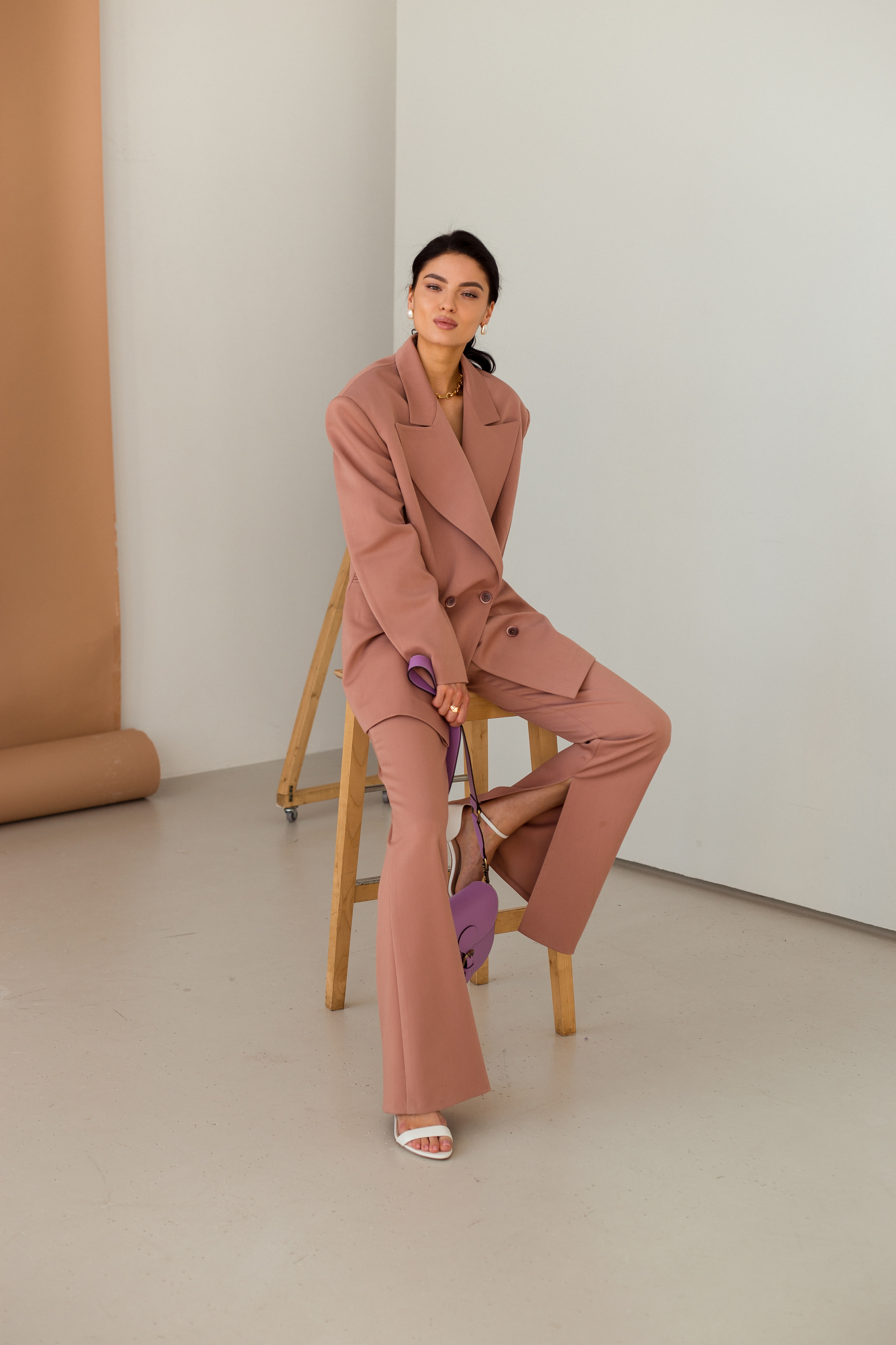 Алина Нуриахмитова. Женский и fashion-фотограф в Казани и Москве