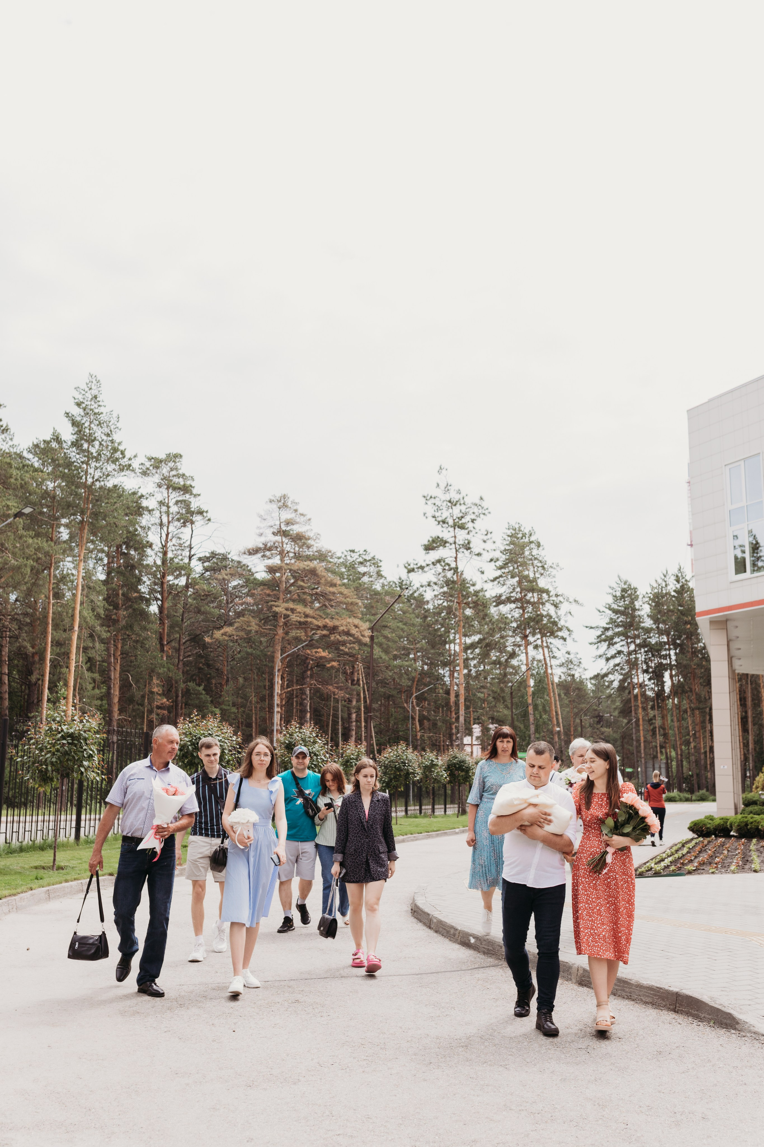 Фотосъемка выписки. Фотограф новорожденных в г. Барнаул Ренпенинг Катерина